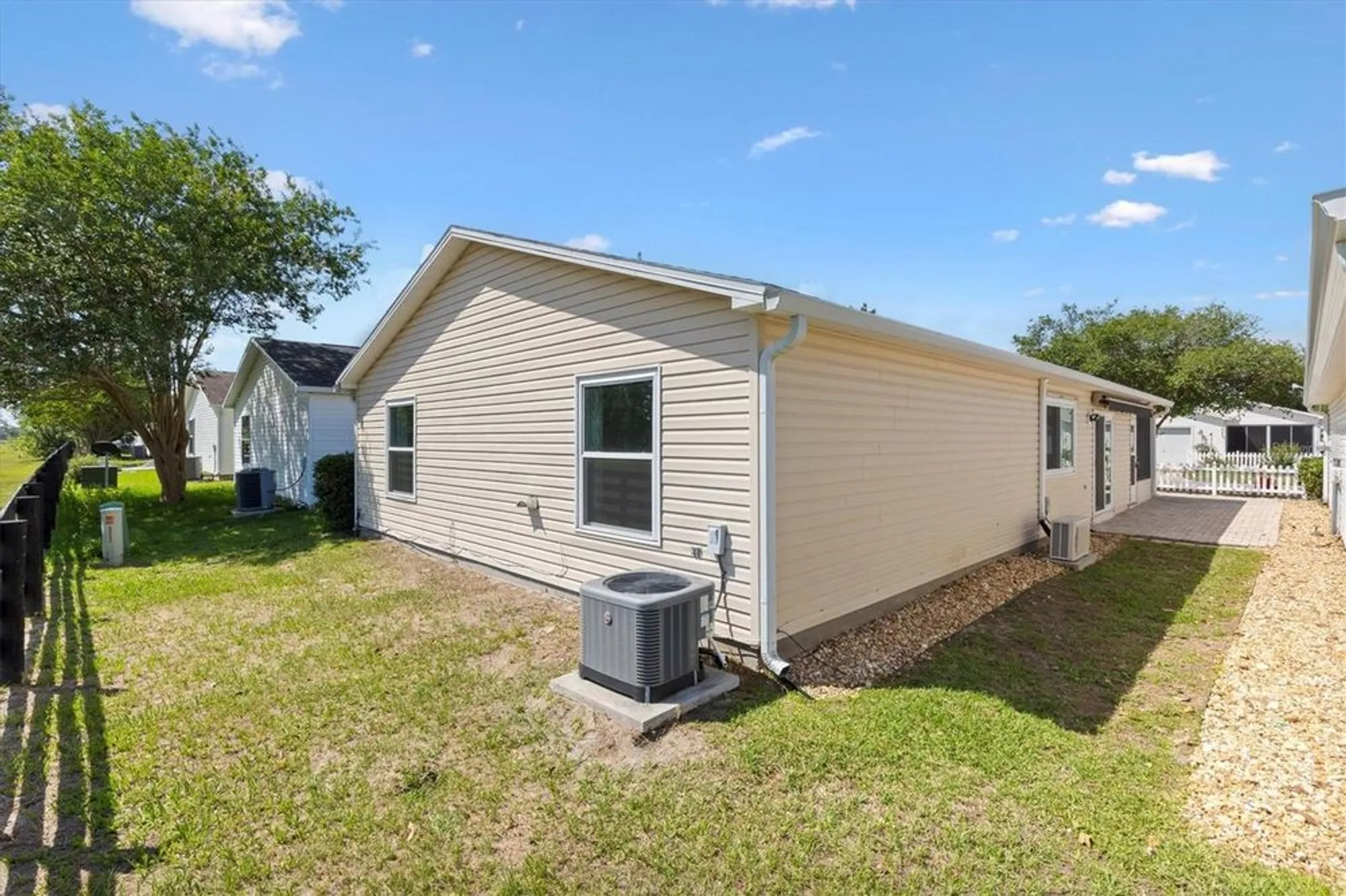 Property Slideshow image 26 of 39 | 1615 navidad st, The Villages, FL, 32162