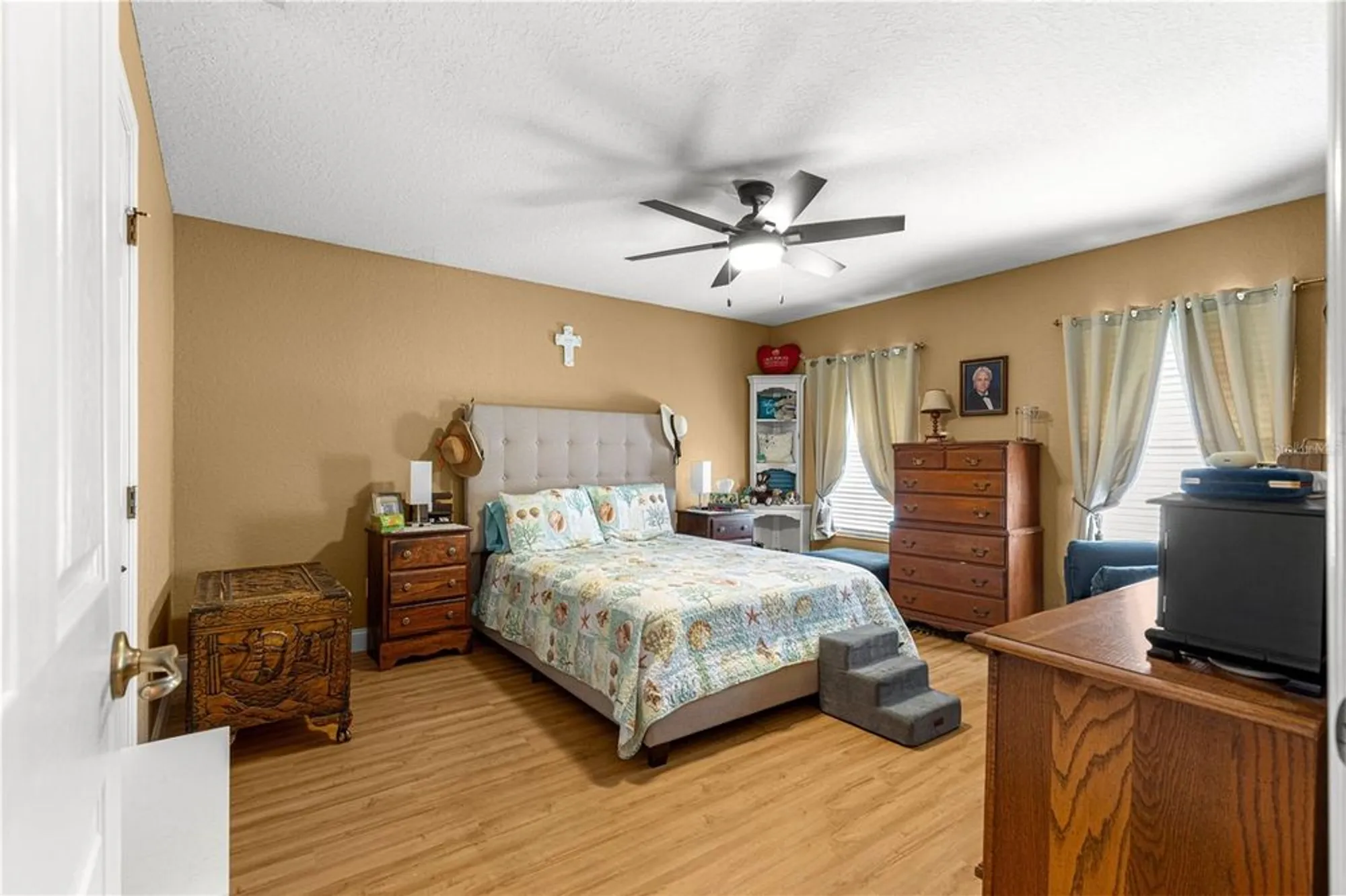Property Slideshow image 19 of 39 | 12459 se 176th loop, Summerfield, FL, 34491