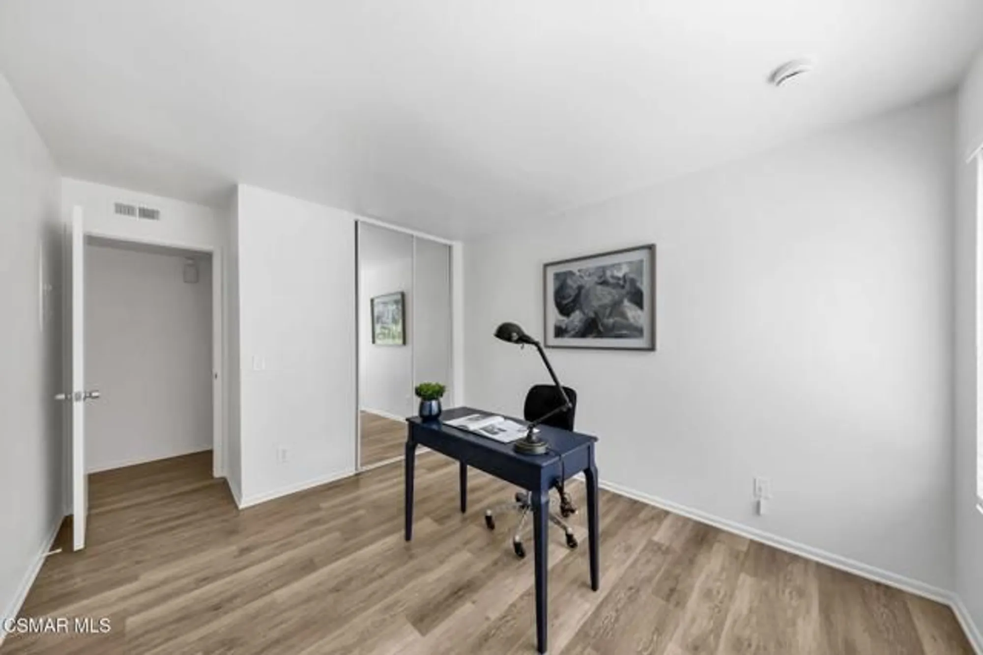 Property Slideshow image 18 of 52 | 224 oakleaf dr apt 102, Thousand Oaks, CA, 91360