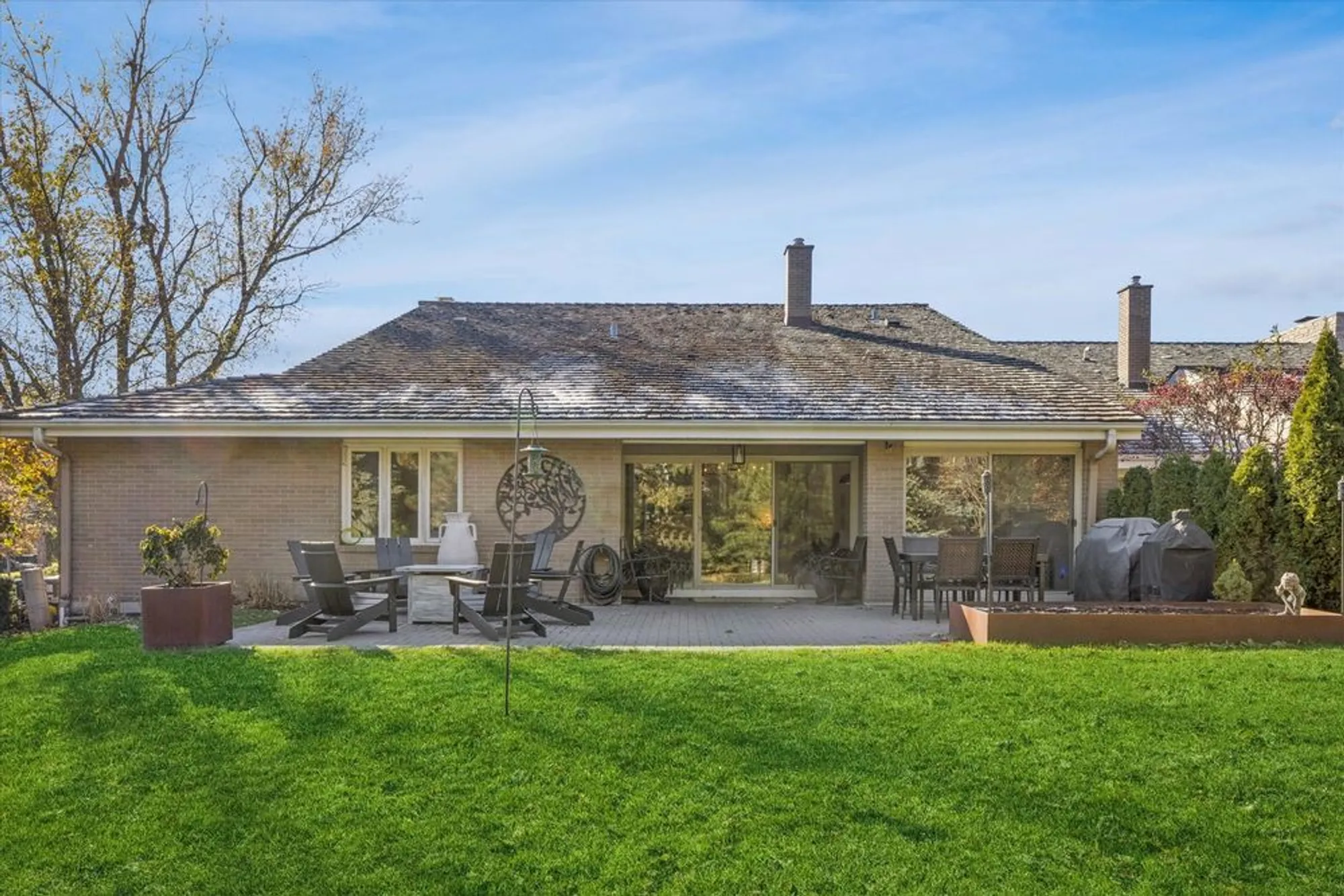 Property Slideshow image 25 of 30 | , Oak Brook, IL, 60523