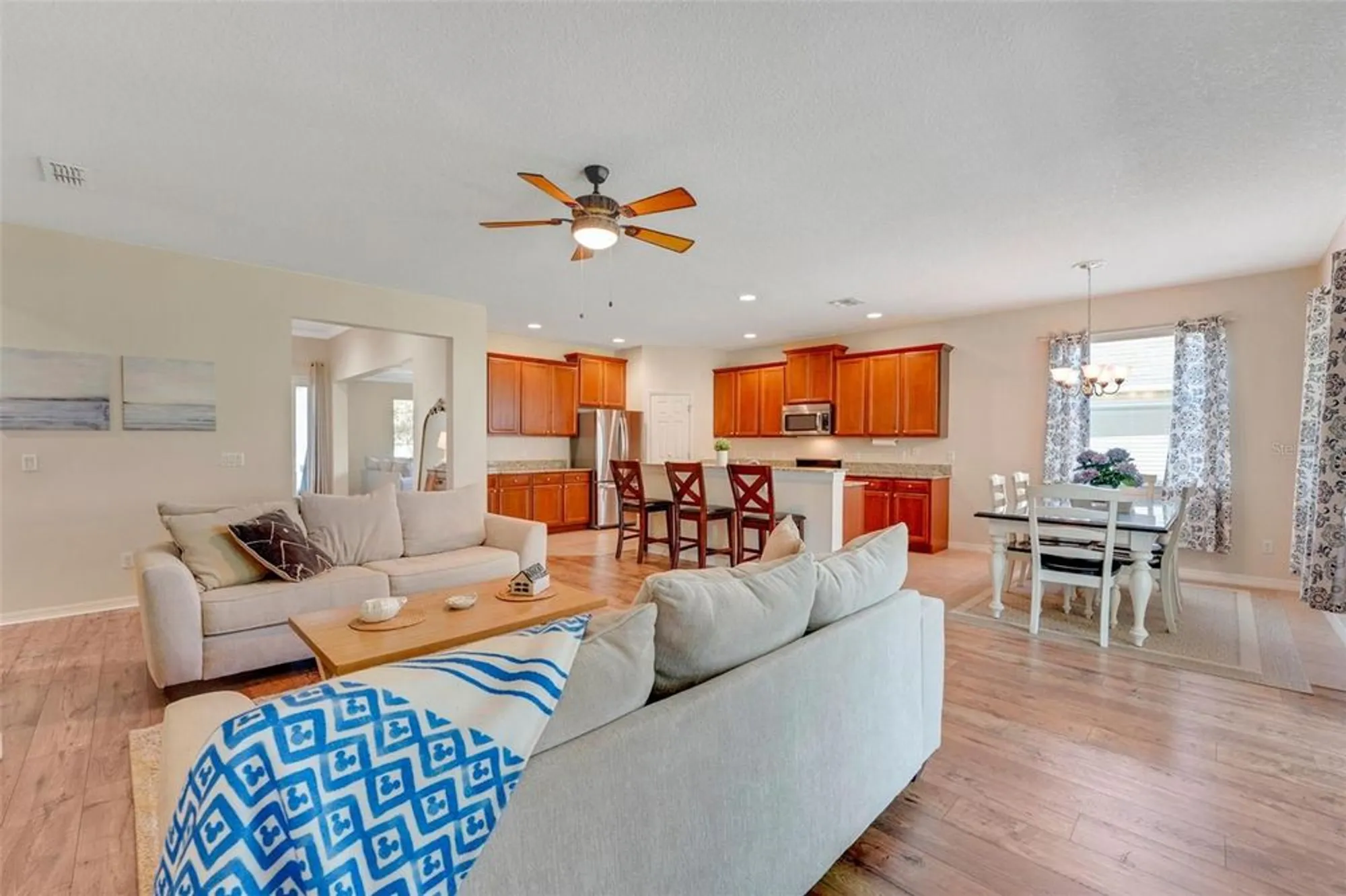 Property Slideshow image 23 of 49 | 30532 gidran ter, Mount Dora, FL, 32757