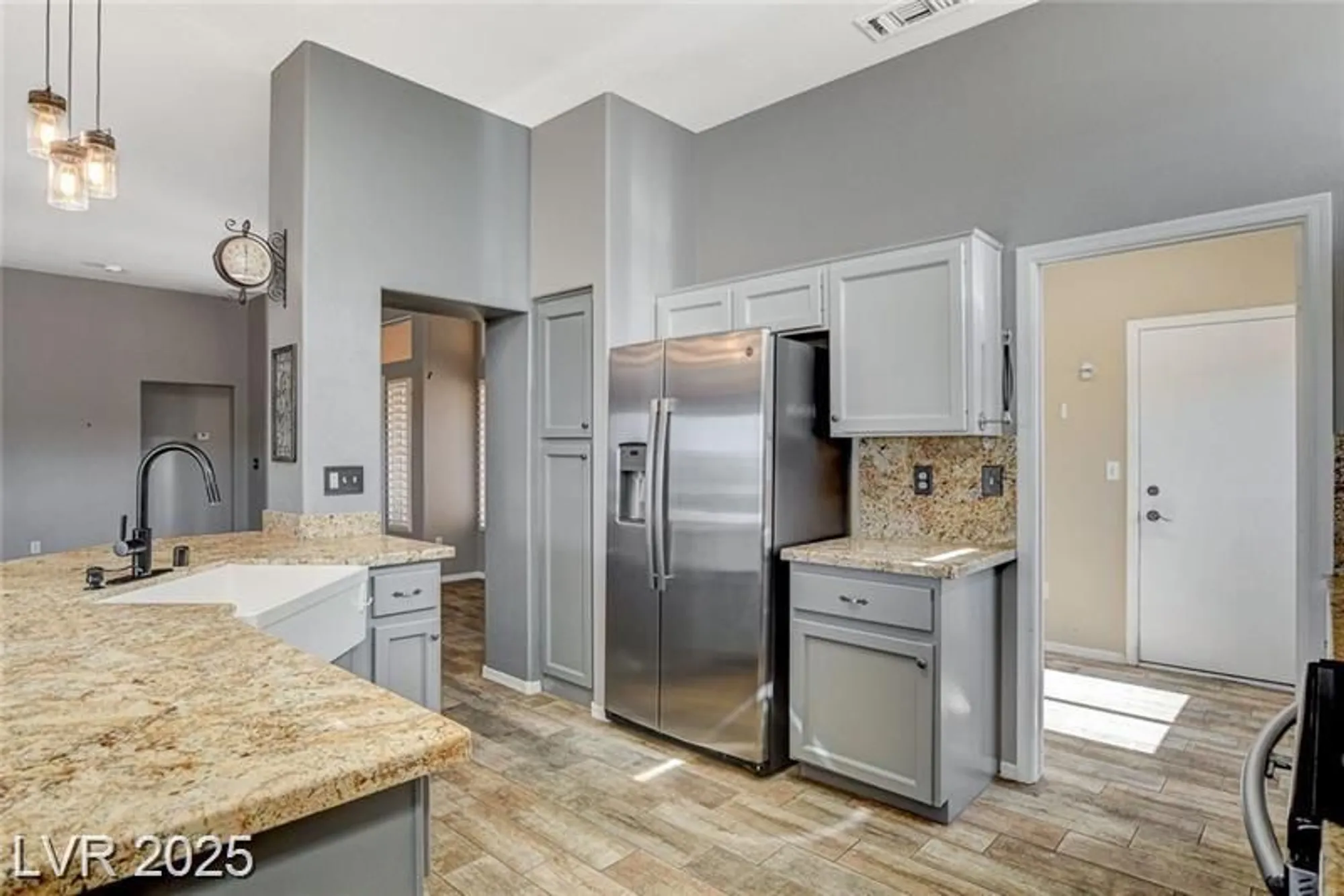Property Slideshow image 10 of 66 | 3112 haddon dr, Las Vegas, NV, 89134
