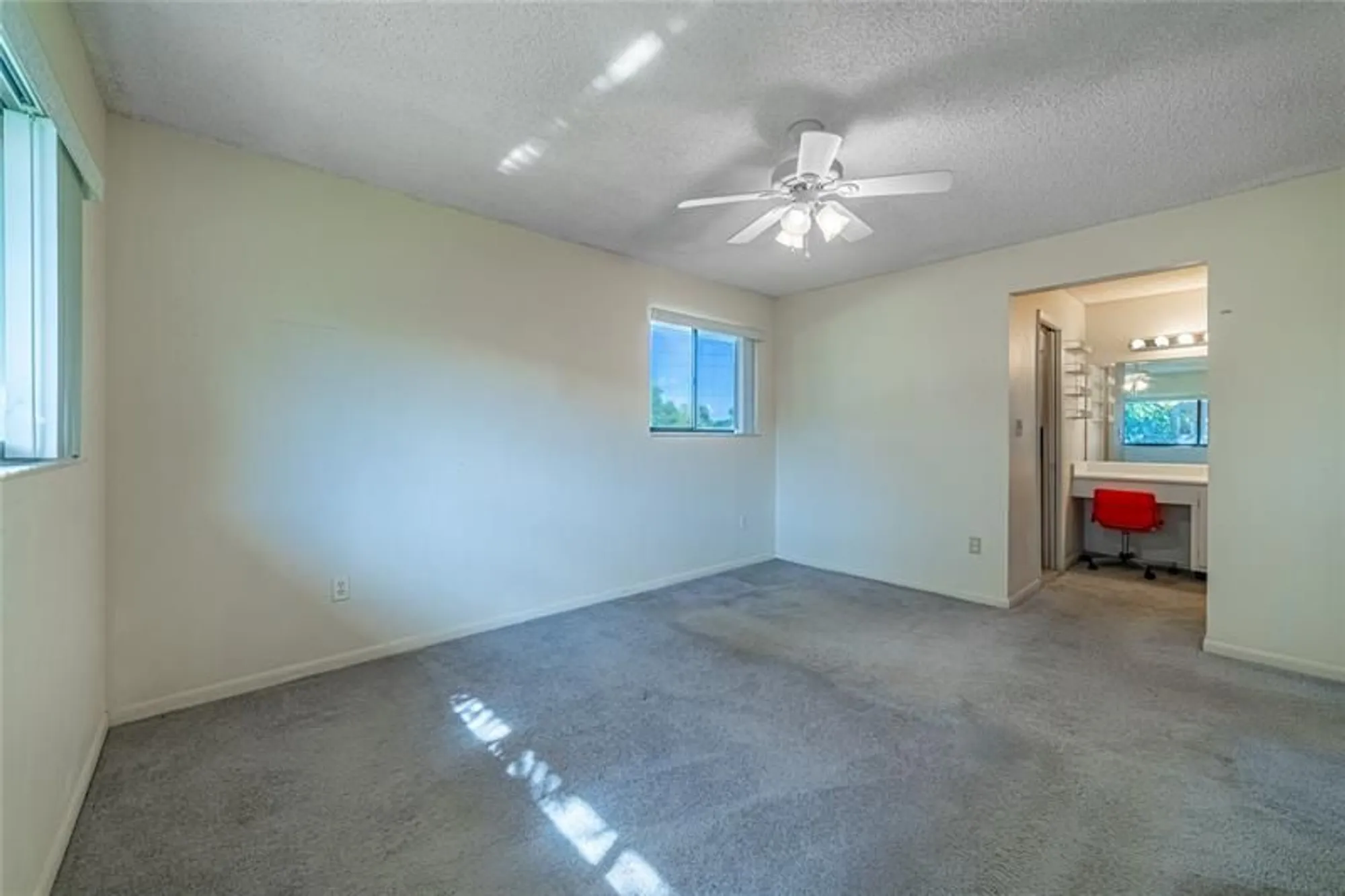 Property Slideshow image 9 of 20 | 7612 ashmont cir # 7612, Tamarac, FL, 33321