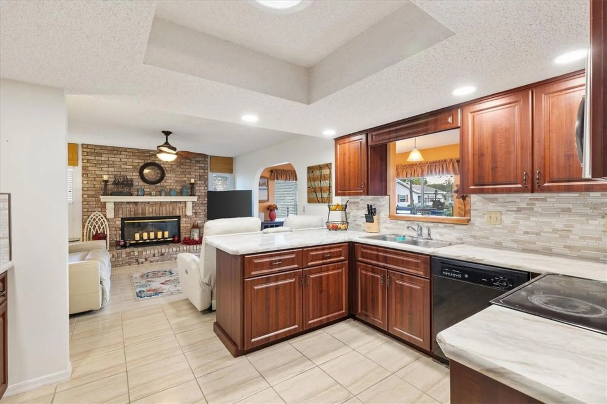 Property Slideshow image 12 of 46 | 10195 se 178th pl, Summerfield, FL, 34491