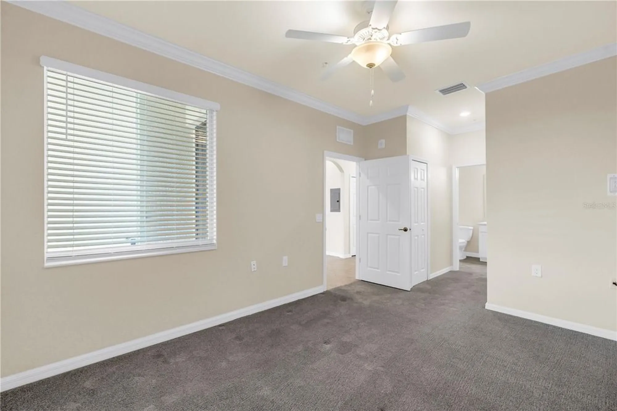 Property Slideshow image 48 of 67 | 1030 tidewater shores loop 405, Bradenton, FL, 34208