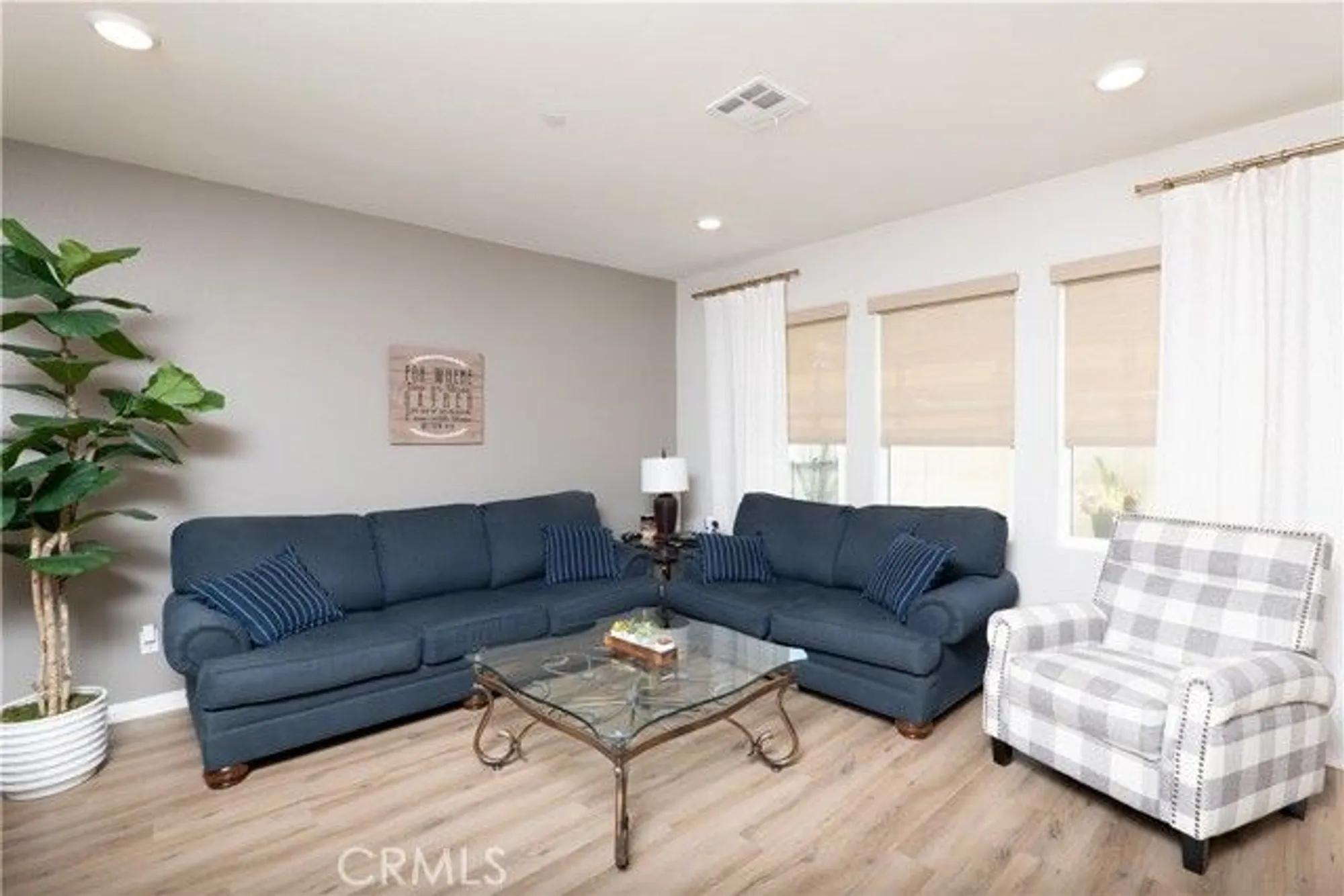Property Slideshow image 11 of 54 | 24560 acadia dr, Corona, CA, 92883