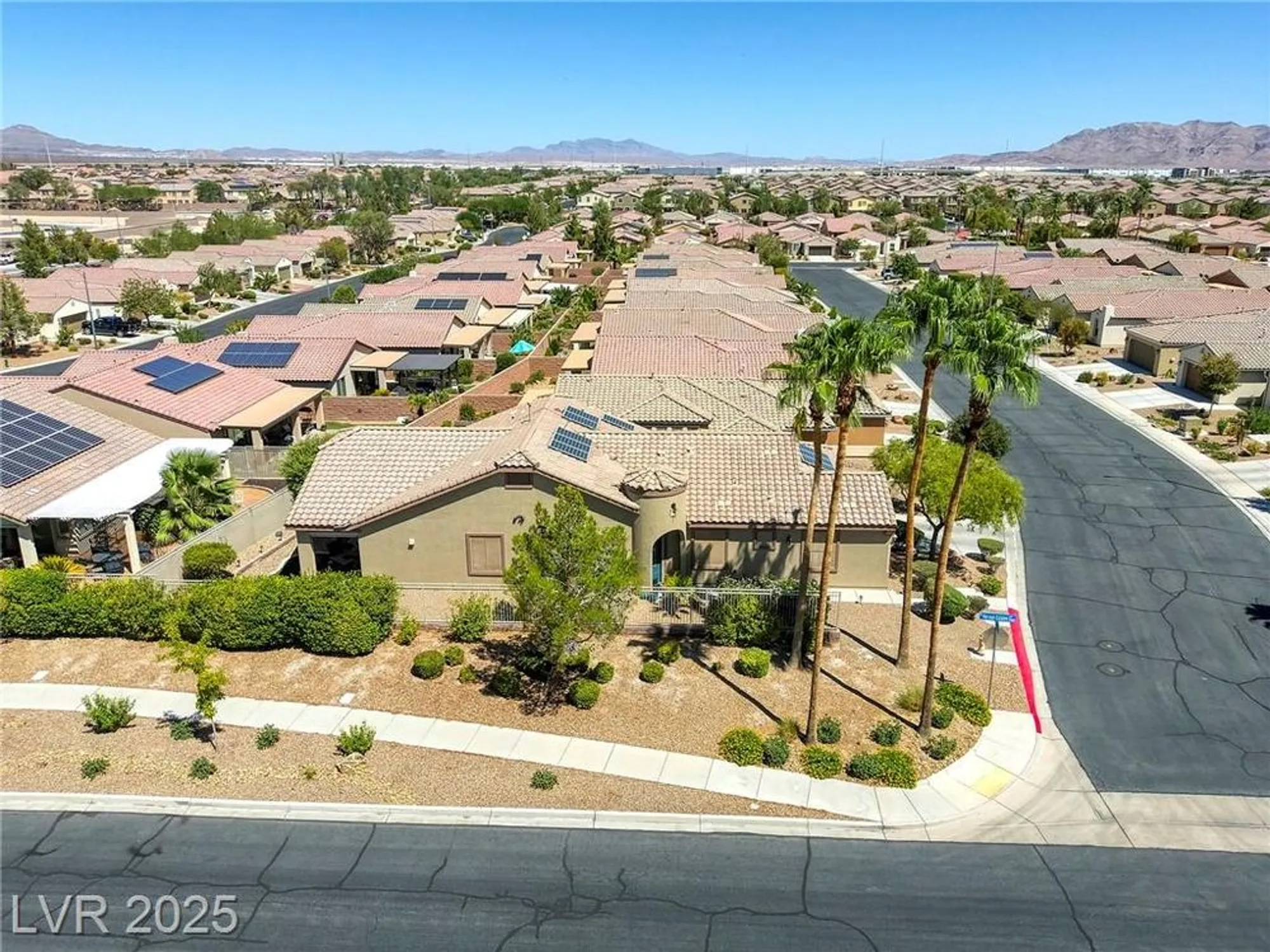 Property Slideshow image 46 of 65 | 3736 rocklin peak ave, North Las Vegas, NV, 89081