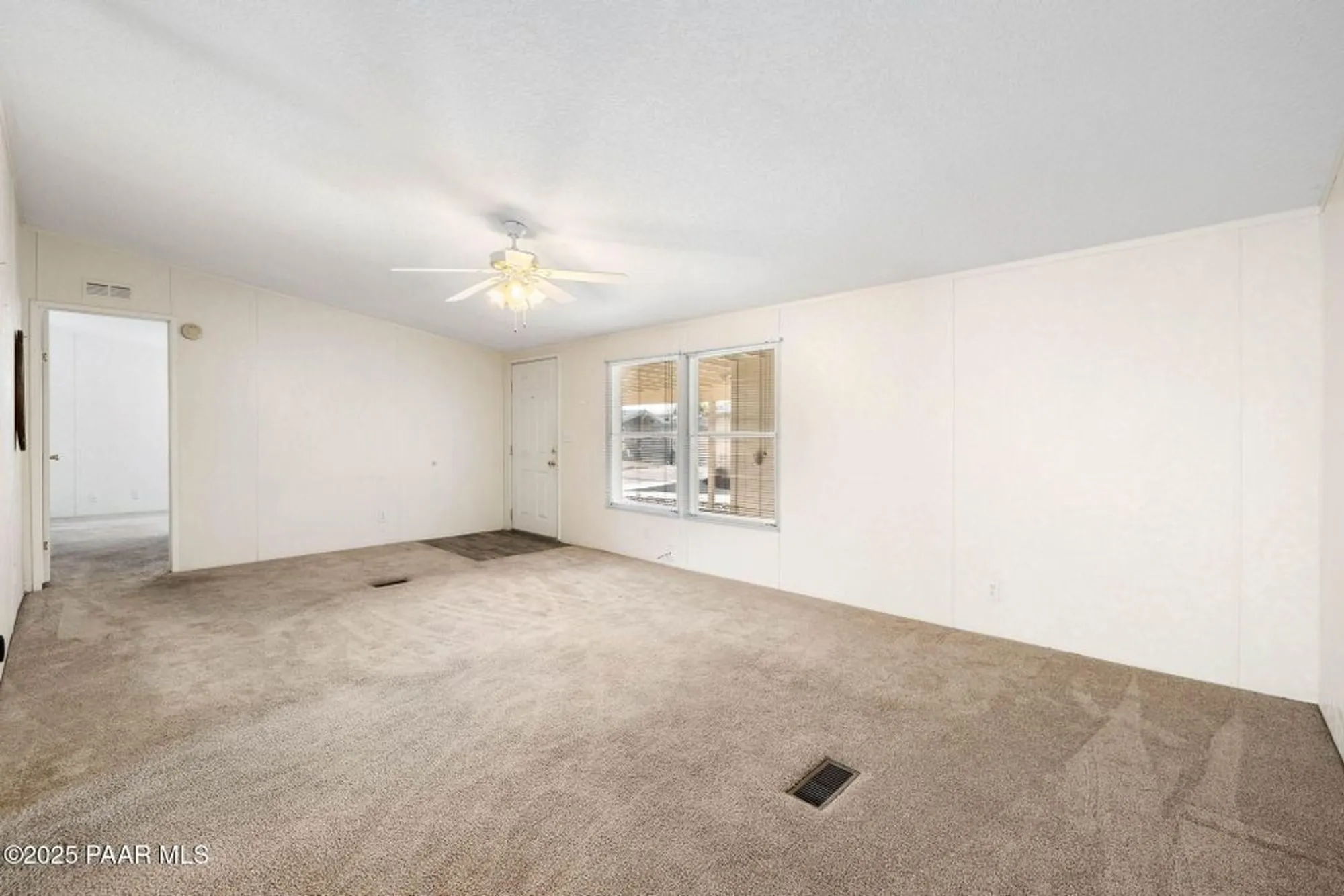 Property Slideshow image 9 of 21 | 652 mesquite tree dr, Prescott Valley, AZ, 86327