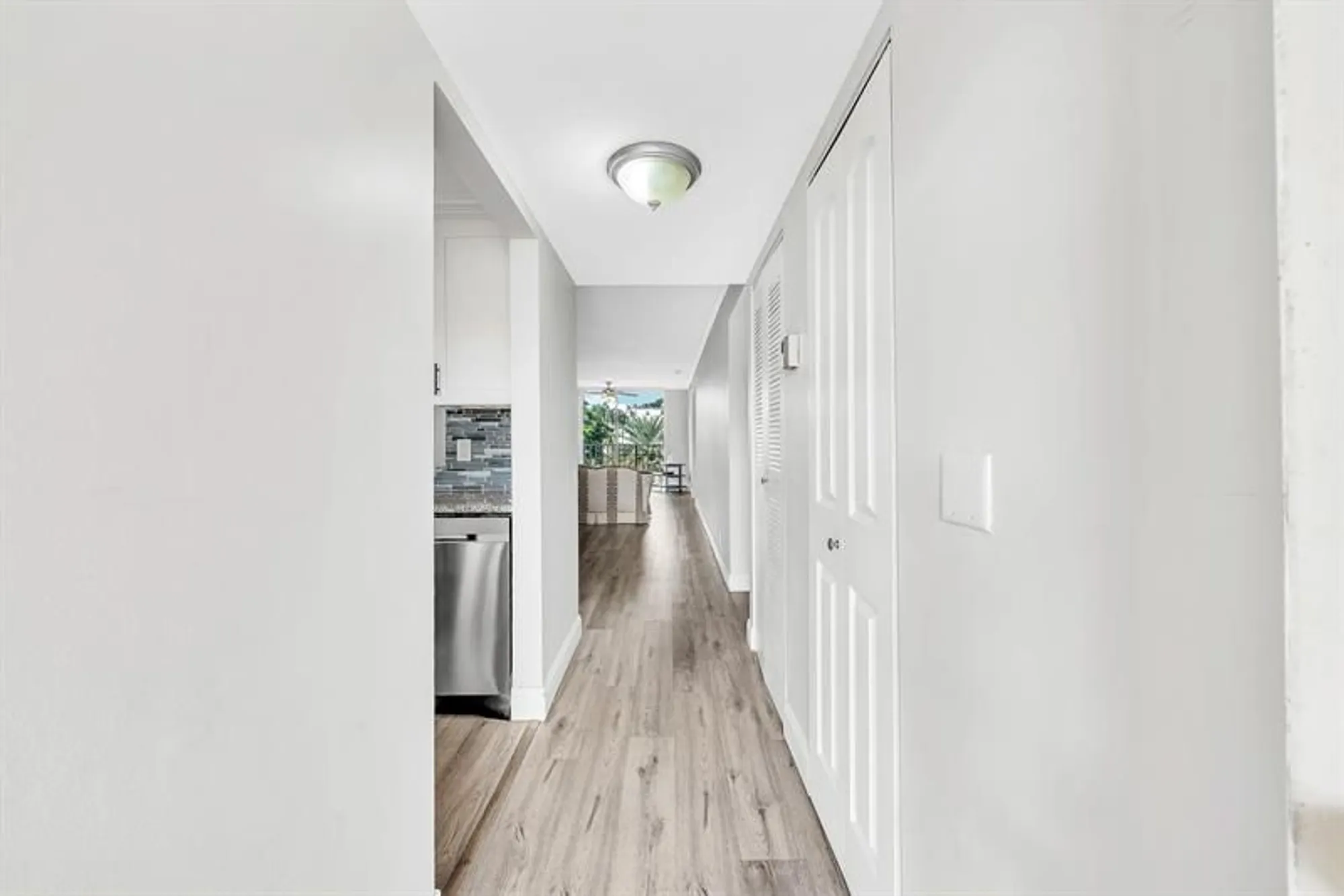 Property Slideshow image 4 of 51 | 14307 bedford dr apt 204, Delray Beach, FL, 33446