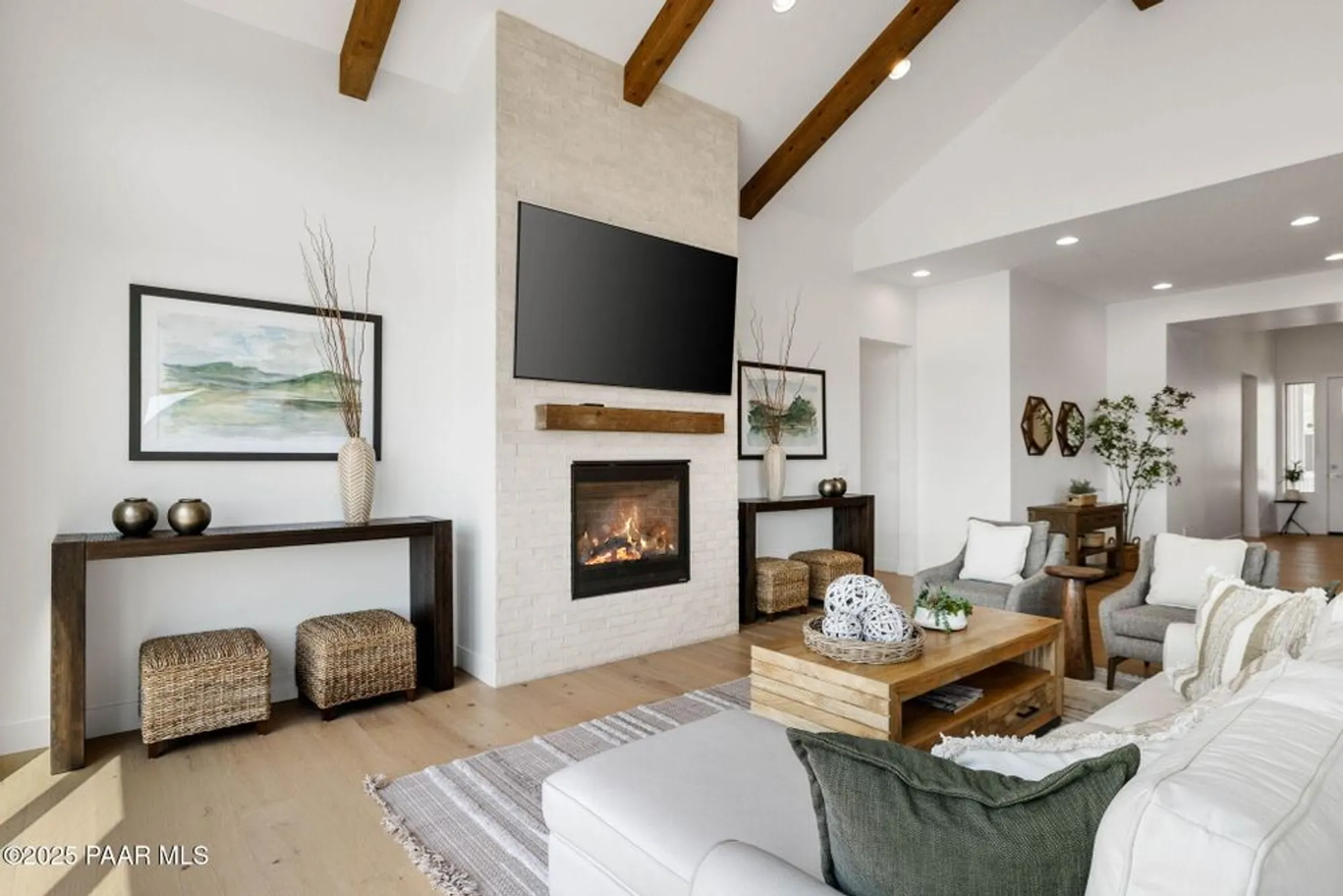 Property Slideshow image 4 of 49 | 1109 s lakeview dr, Prescott, AZ, 86301