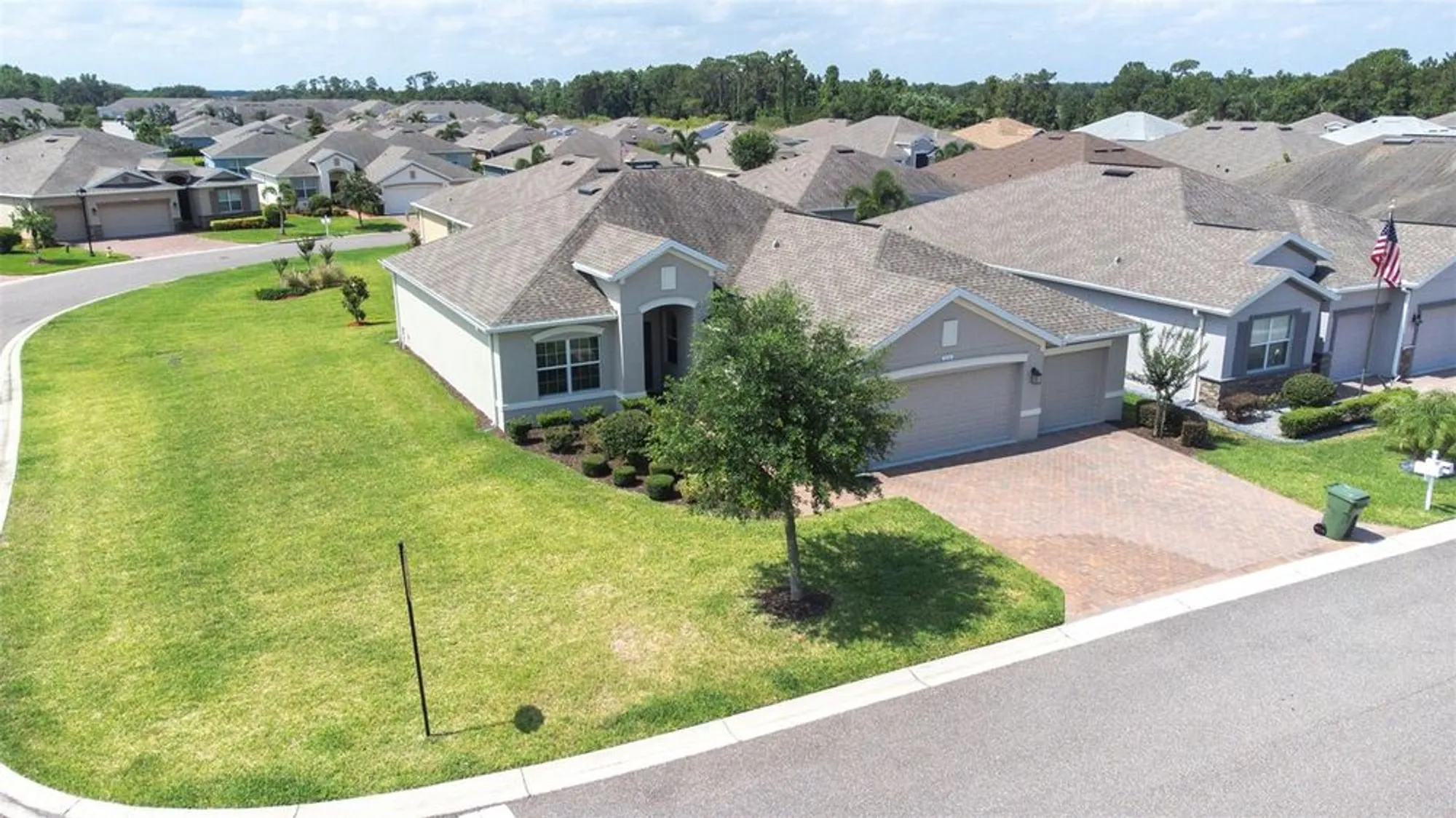 Property Slideshow image 1 of 62 | 3136 langdon ln, Winter Haven, FL, 33884