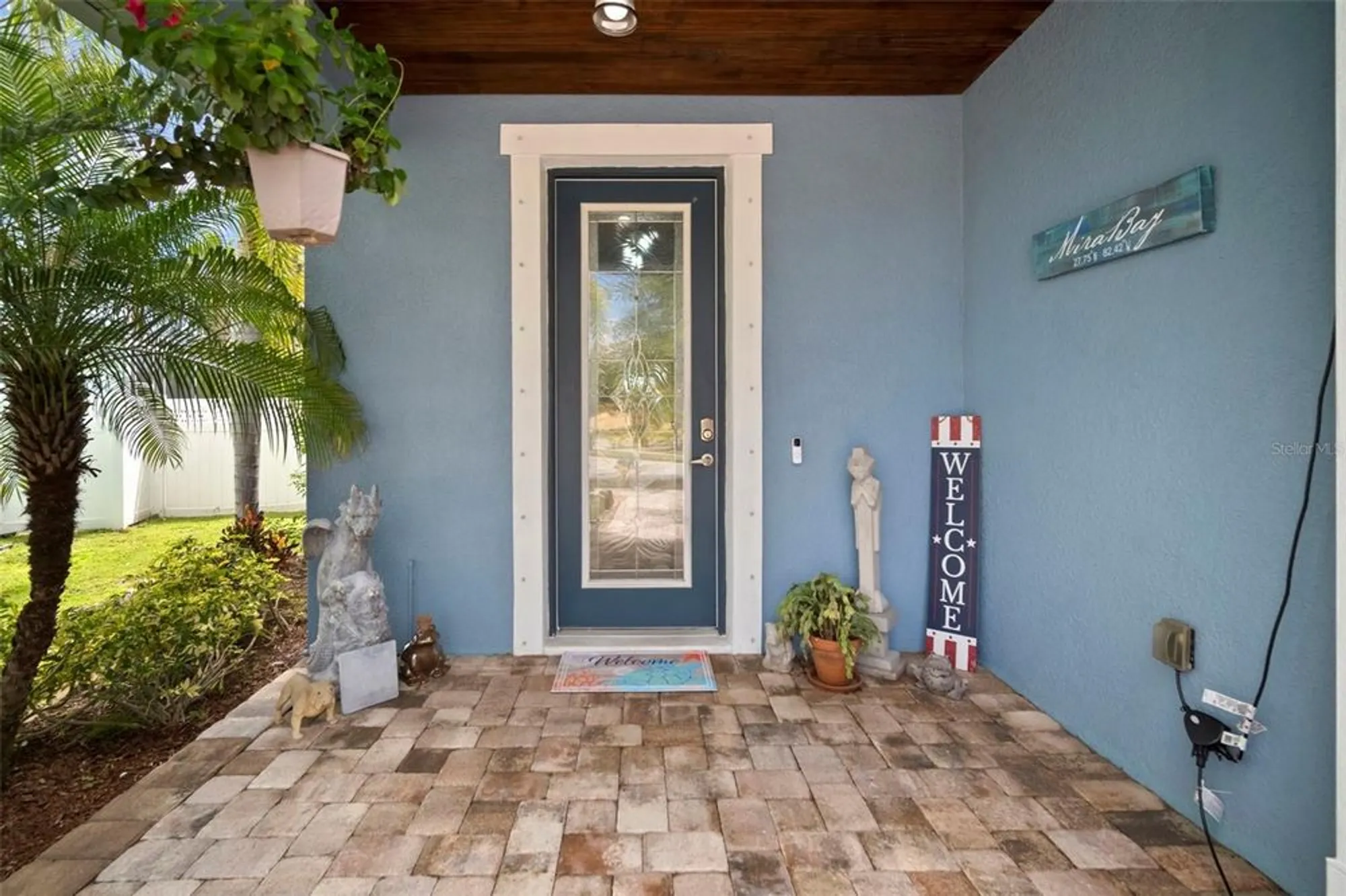 Property Slideshow image 4 of 94 | 5125 admiral pointe dr, Apollo Beach, FL, 33572
