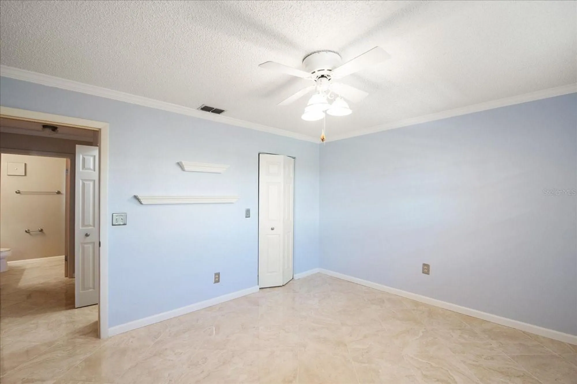 Property Slideshow image 30 of 52 | 8199 terrace garden dr n unit 402, St Petersburg, FL, 33709