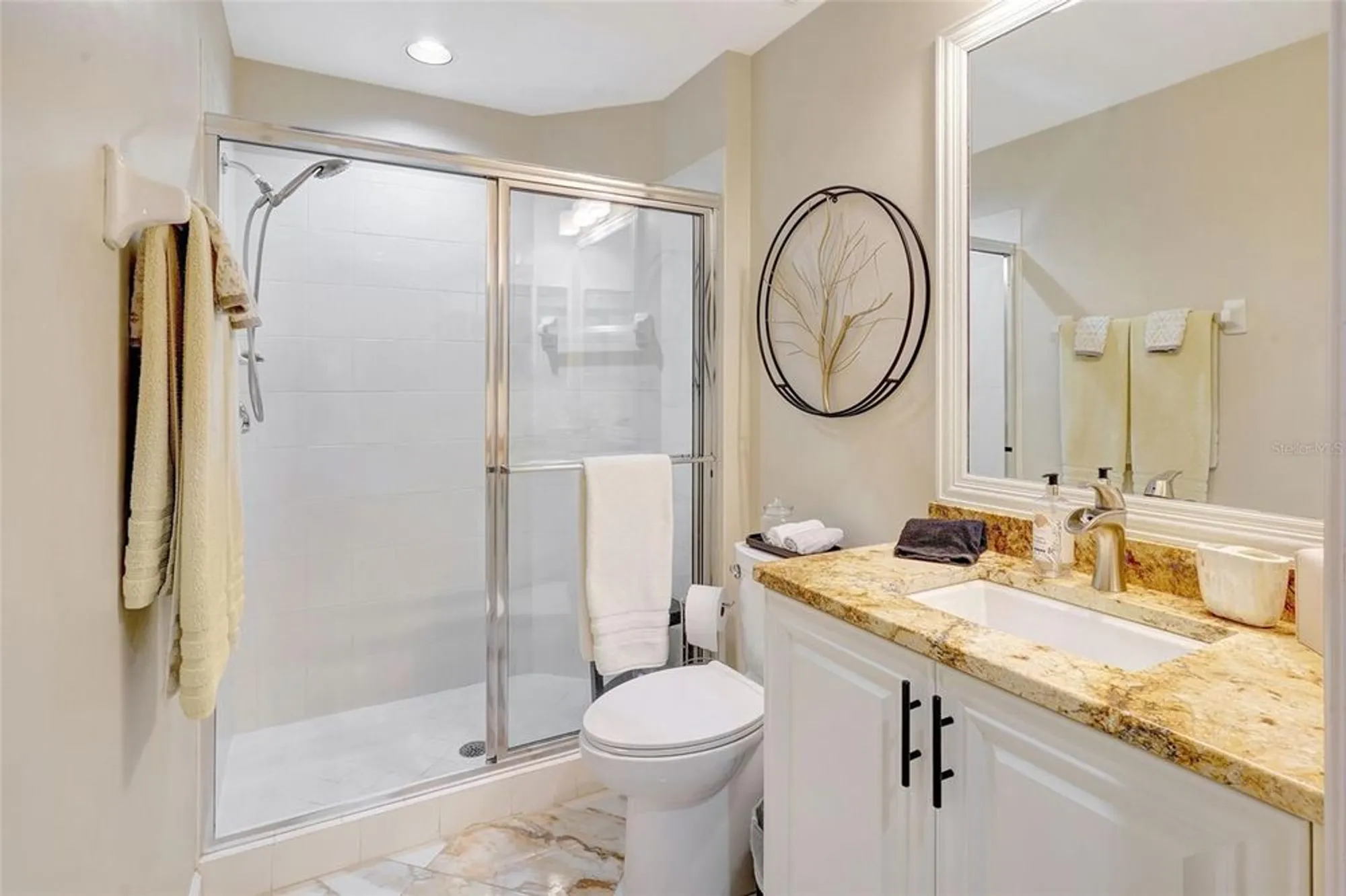 Property Slideshow image 25 of 32 | 2060 matecumbe key rd unit 2501, Punta Gorda, FL, 33955