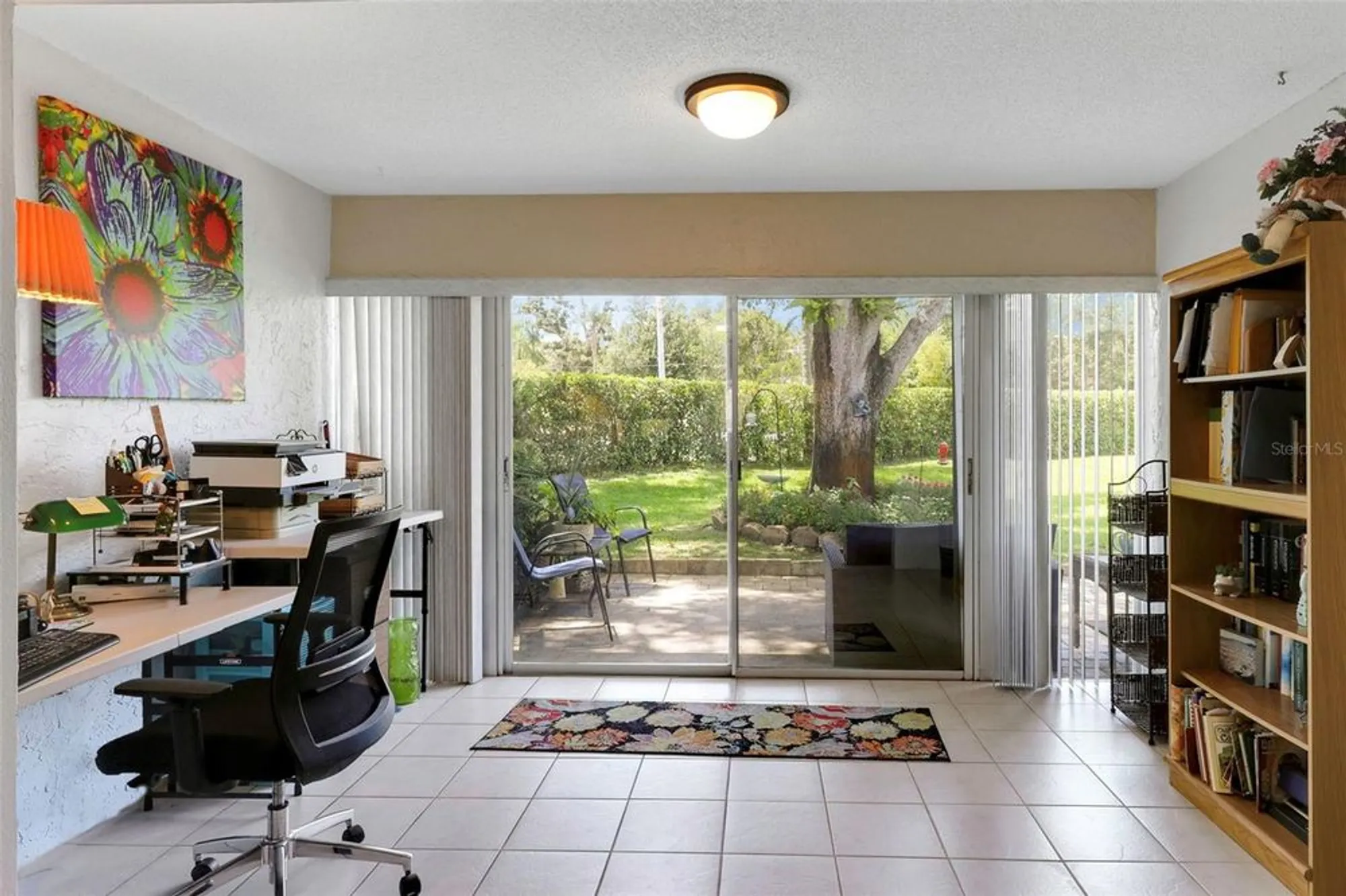Property Slideshow image 23 of 37 | 1011 dunrobin dr b, Palm Harbor, FL, 34684