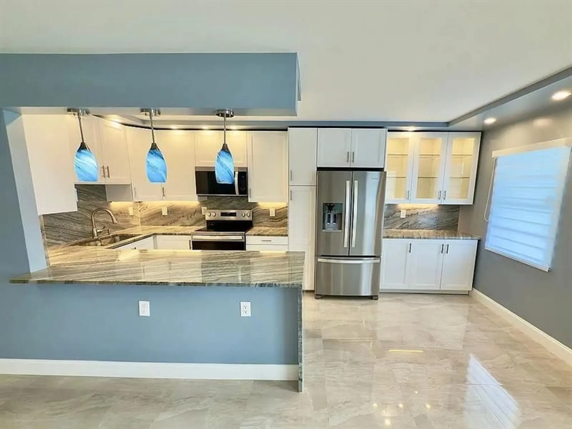 Property Slideshow image 3 of 43 | 3021 guildford b b, Boca Raton, FL, 33434