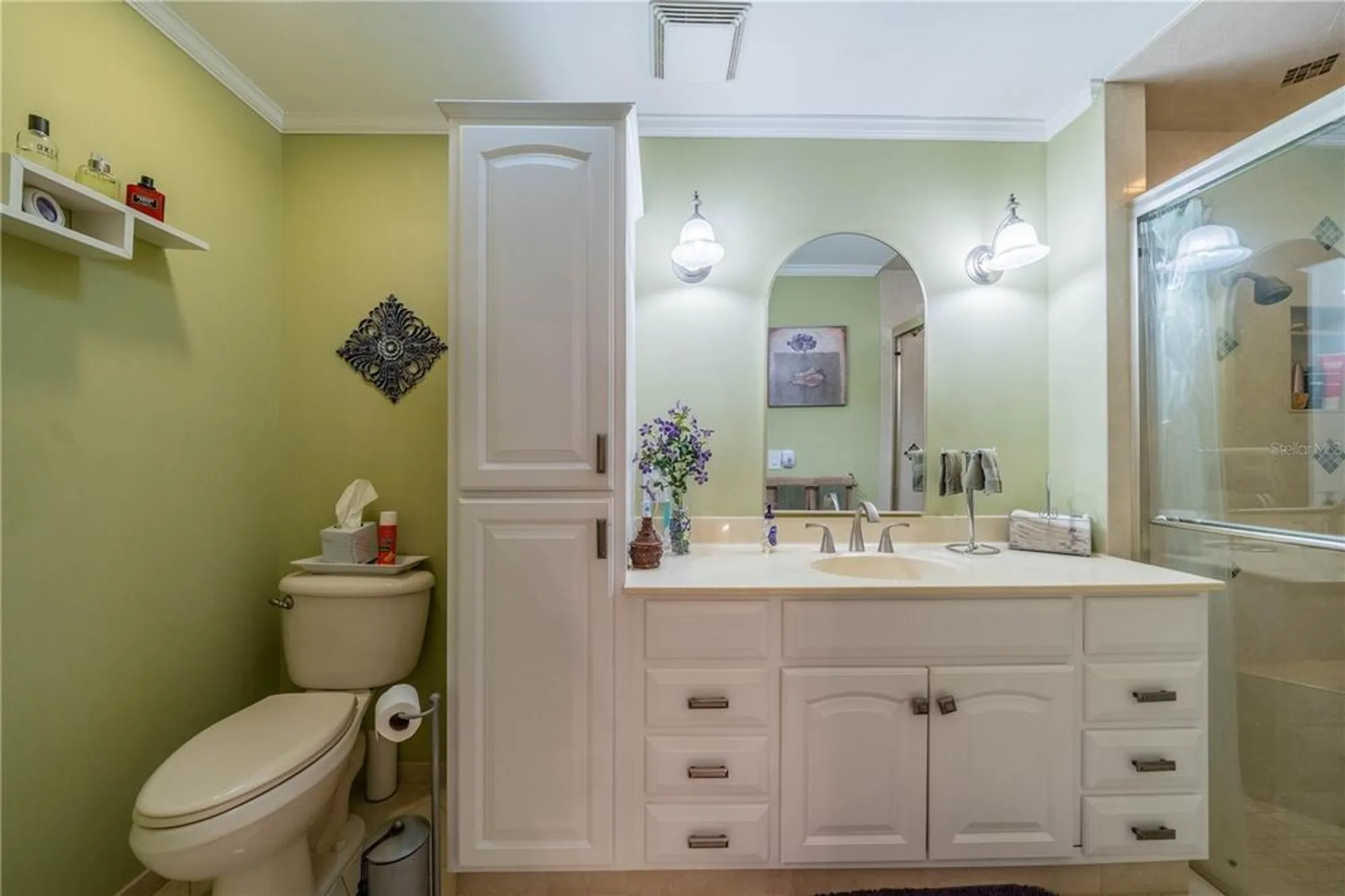 Property Slideshow image 15 of 34 | 2035 hampstead cir # 275, Sun City Center, FL, 33573