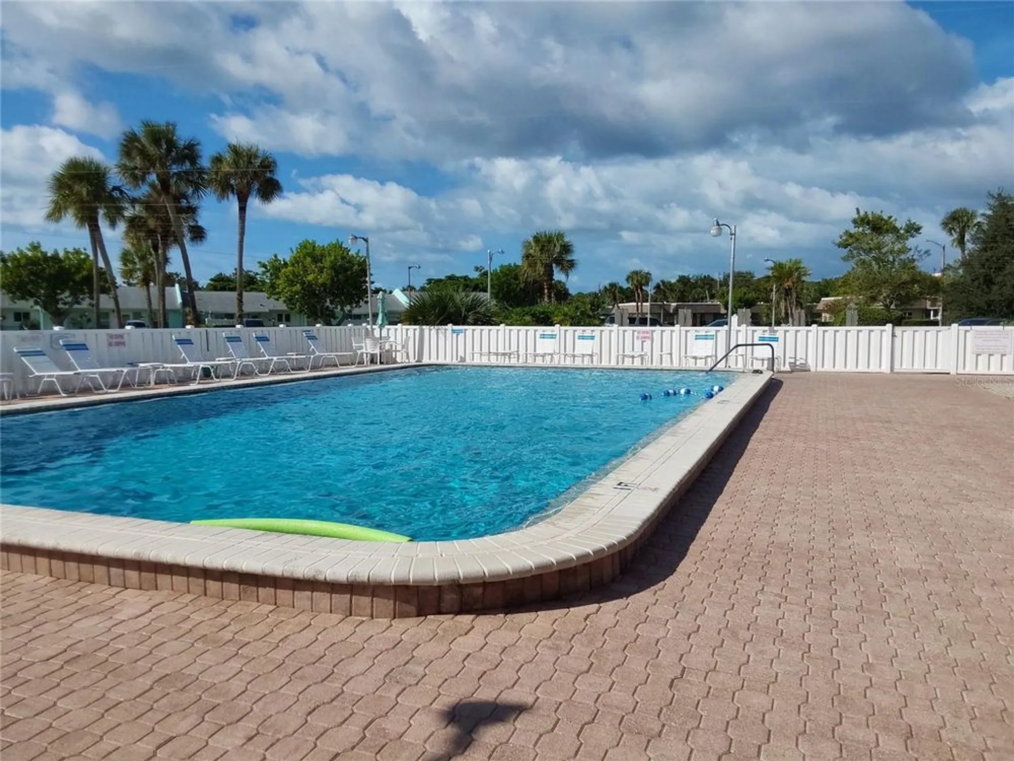 Property Slideshow image 44 of 57 | 3619 36th avenue dr, Bradenton, FL, 34205
