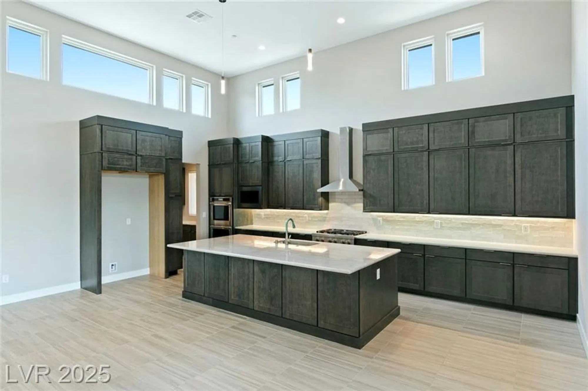 Property Slideshow image 10 of 56 | 104 tre pietre st, Henderson, NV, 89011