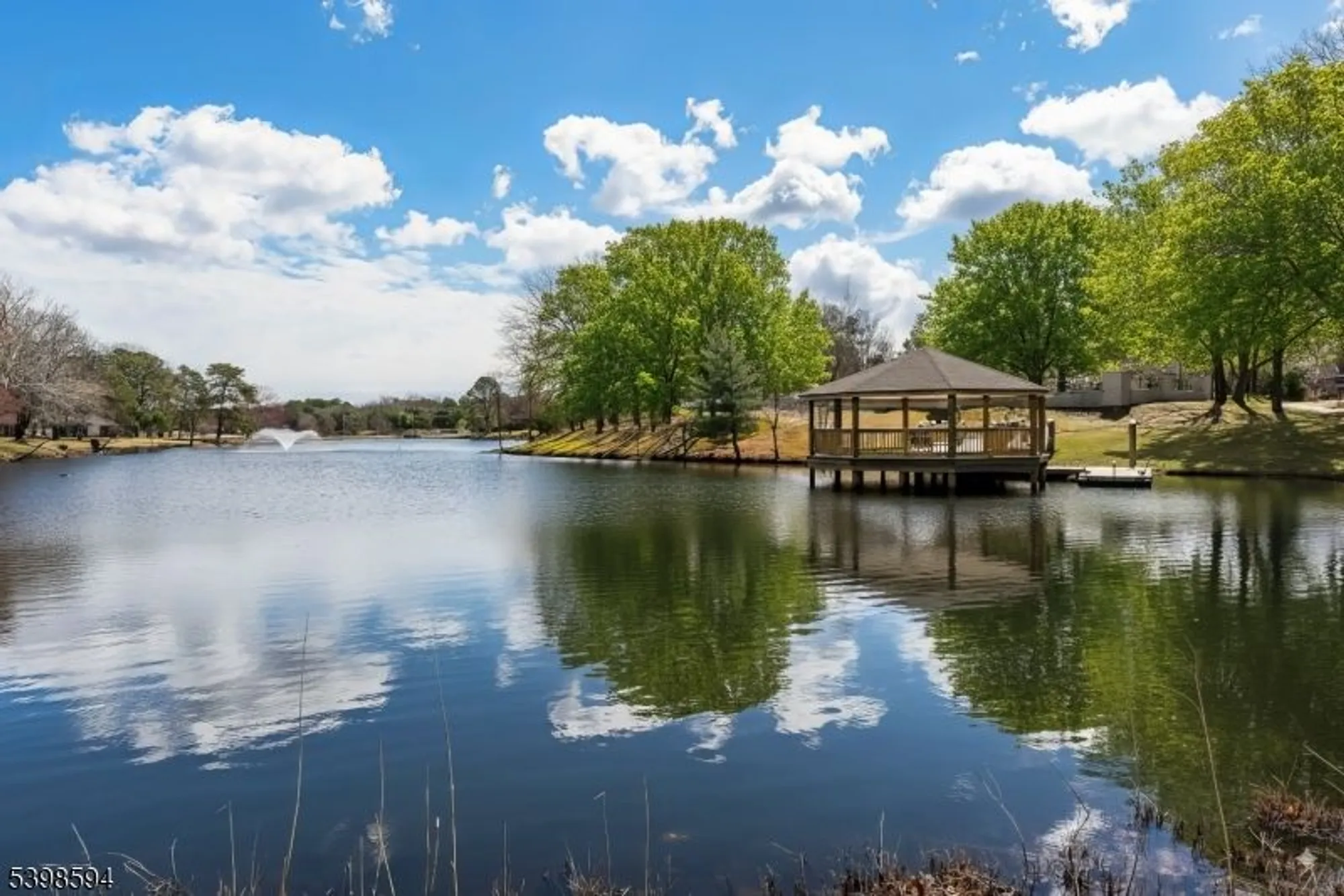 Property Slideshow image 23 of 25 | 1015 aberdeen dr a, Lakewood Twp., NJ, 08701