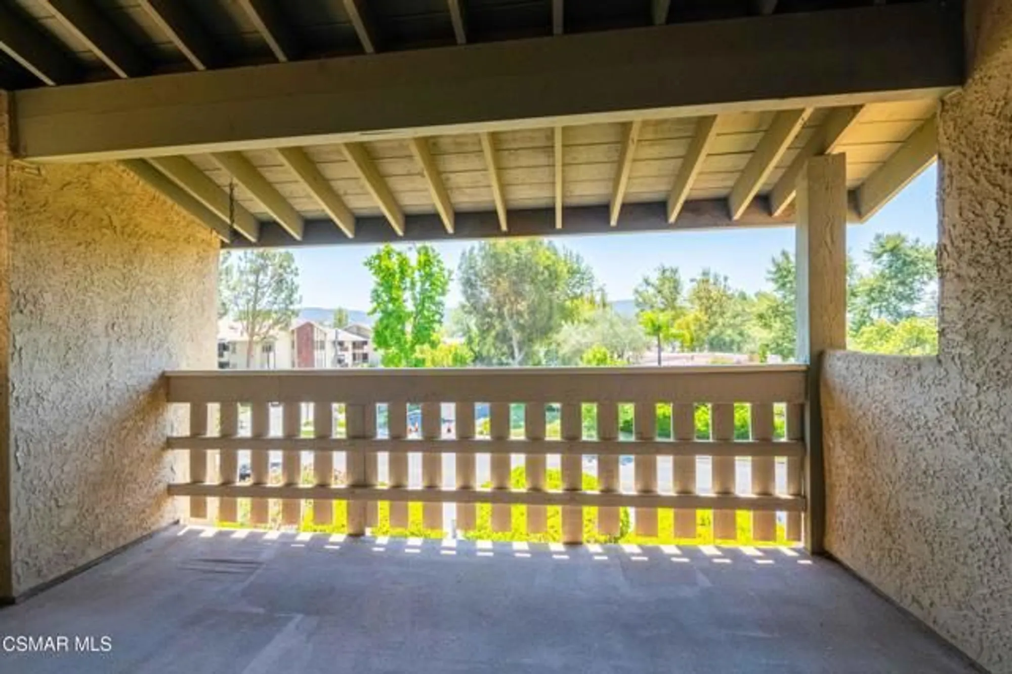 Property Slideshow image 10 of 34 | 460 arbor lane ct apt 203, Thousand Oaks, CA, 91360
