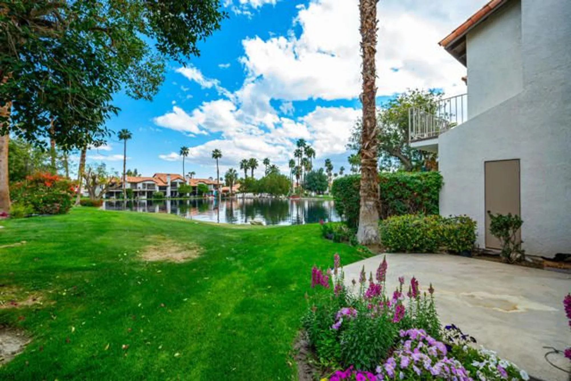 Property Slideshow image 28 of 36 | 54964 firestone, La Quinta, CA, 92253