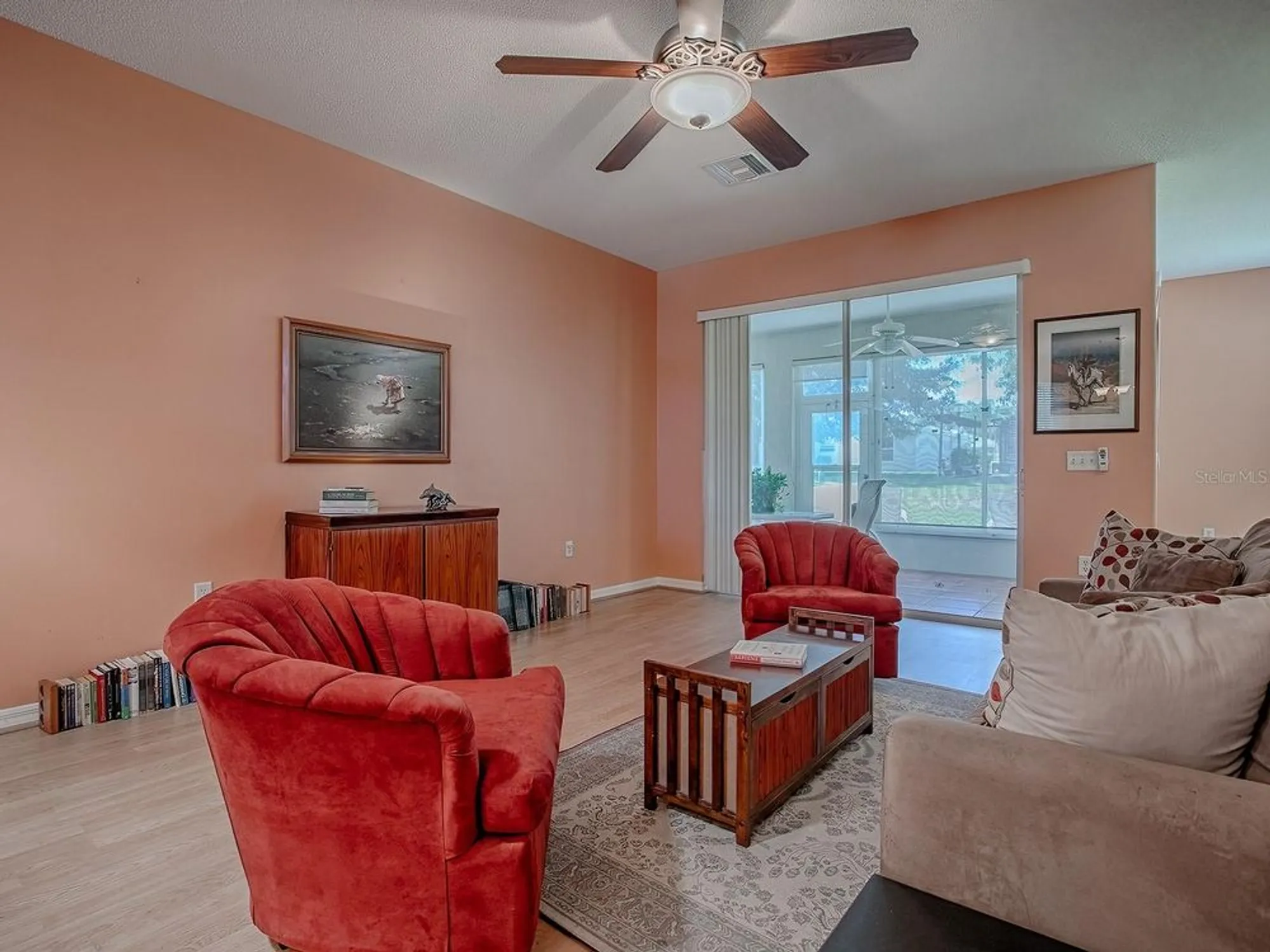 Property Slideshow image 11 of 48 | 910 eagles lndg, Leesburg, FL, 34748