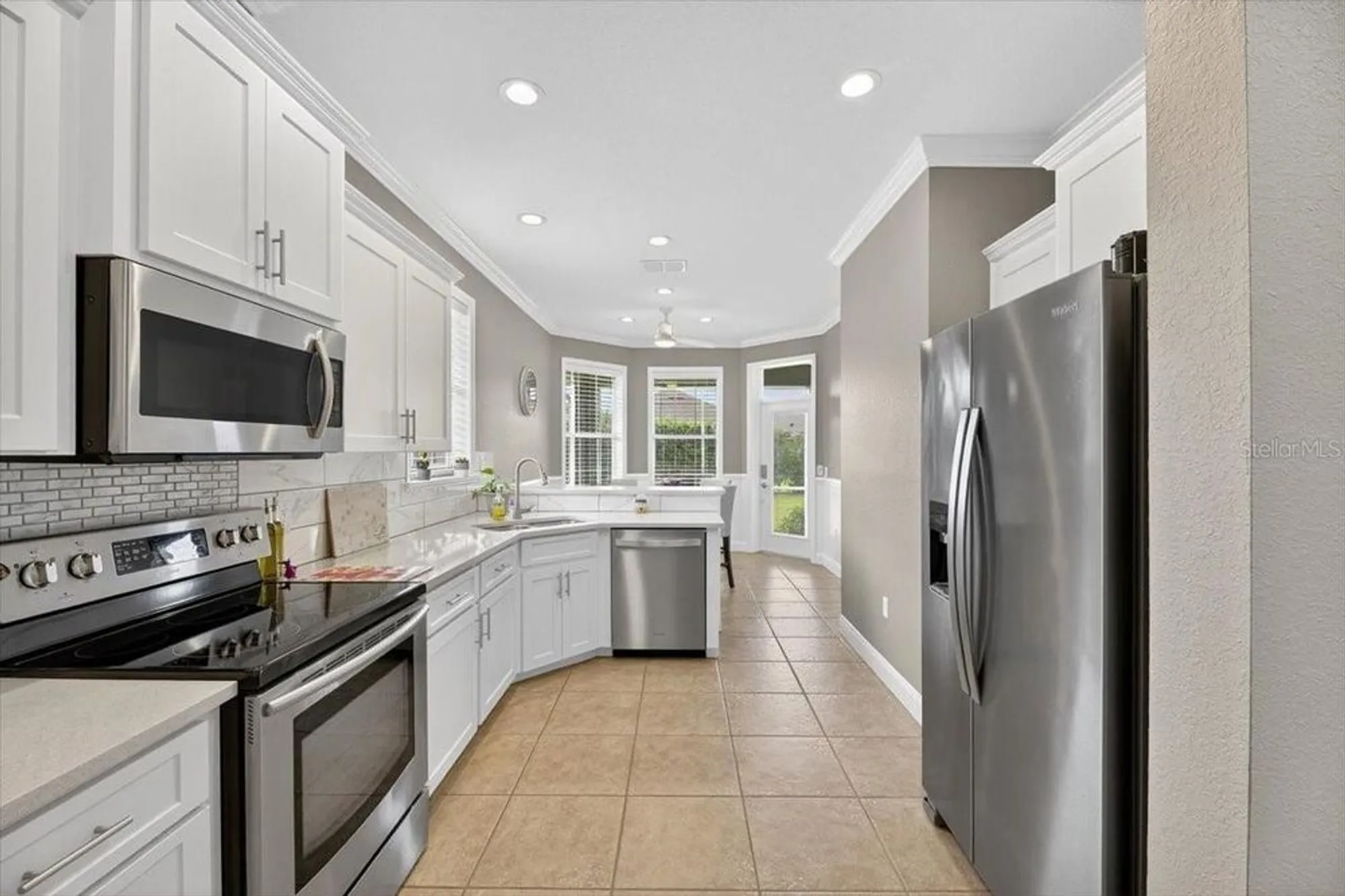 Property Slideshow image 24 of 59 | 8147 lake james dr, Lakeland, FL, 33810