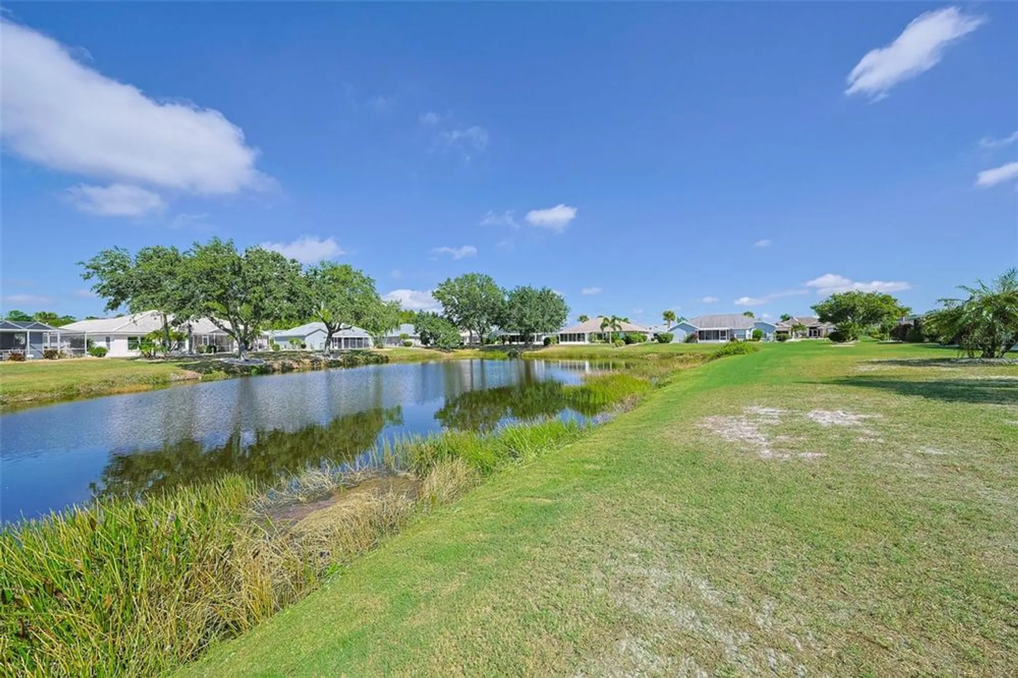 Property Slideshow image 35 of 43 | 1619 brookton green dr, Sun City Center, FL, 33573