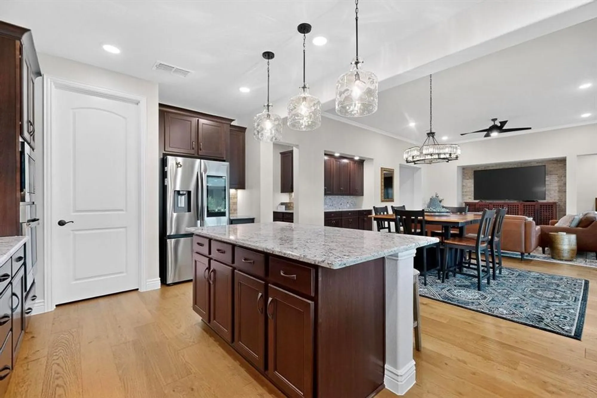 Property Slideshow image 16 of 40 | 12704 golden rock dr, Denton, TX, 76207