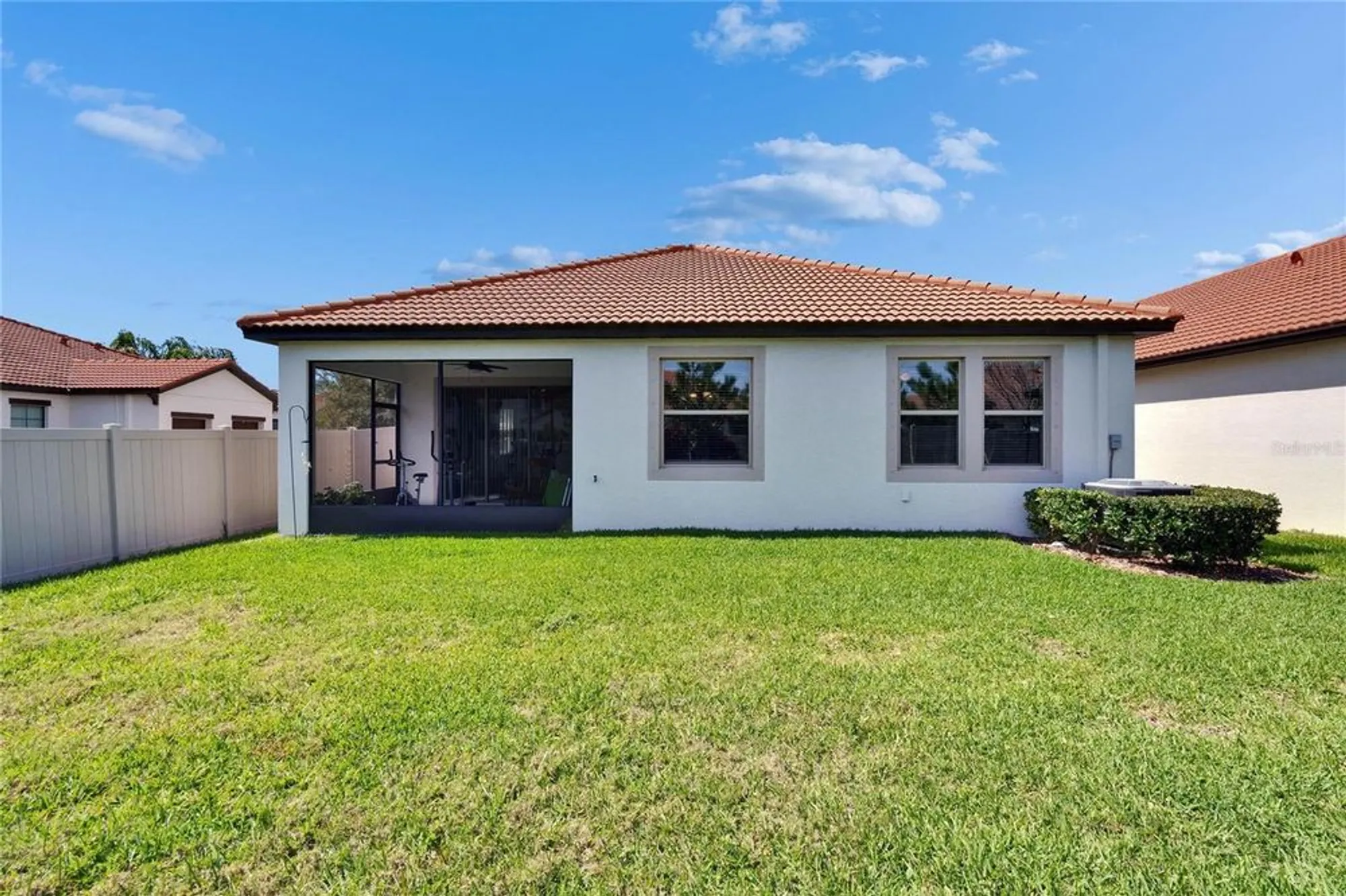 Property Slideshow image 41 of 98 | 16868 scuba crest st, Wimauma, FL, 33598