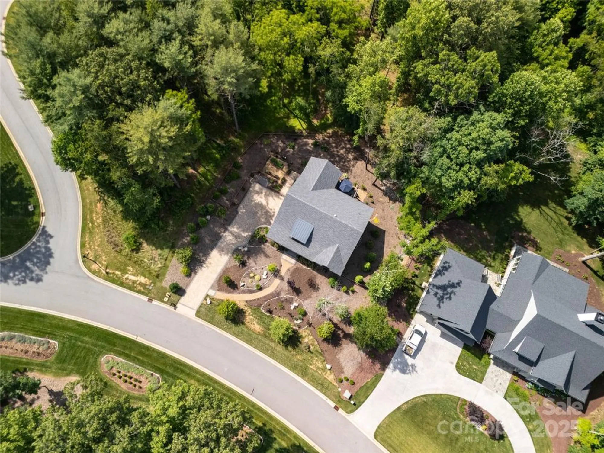 Property Slideshow image 41 of 47 | 33 twilight sedge dr, Biltmore Lake, NC, 28715