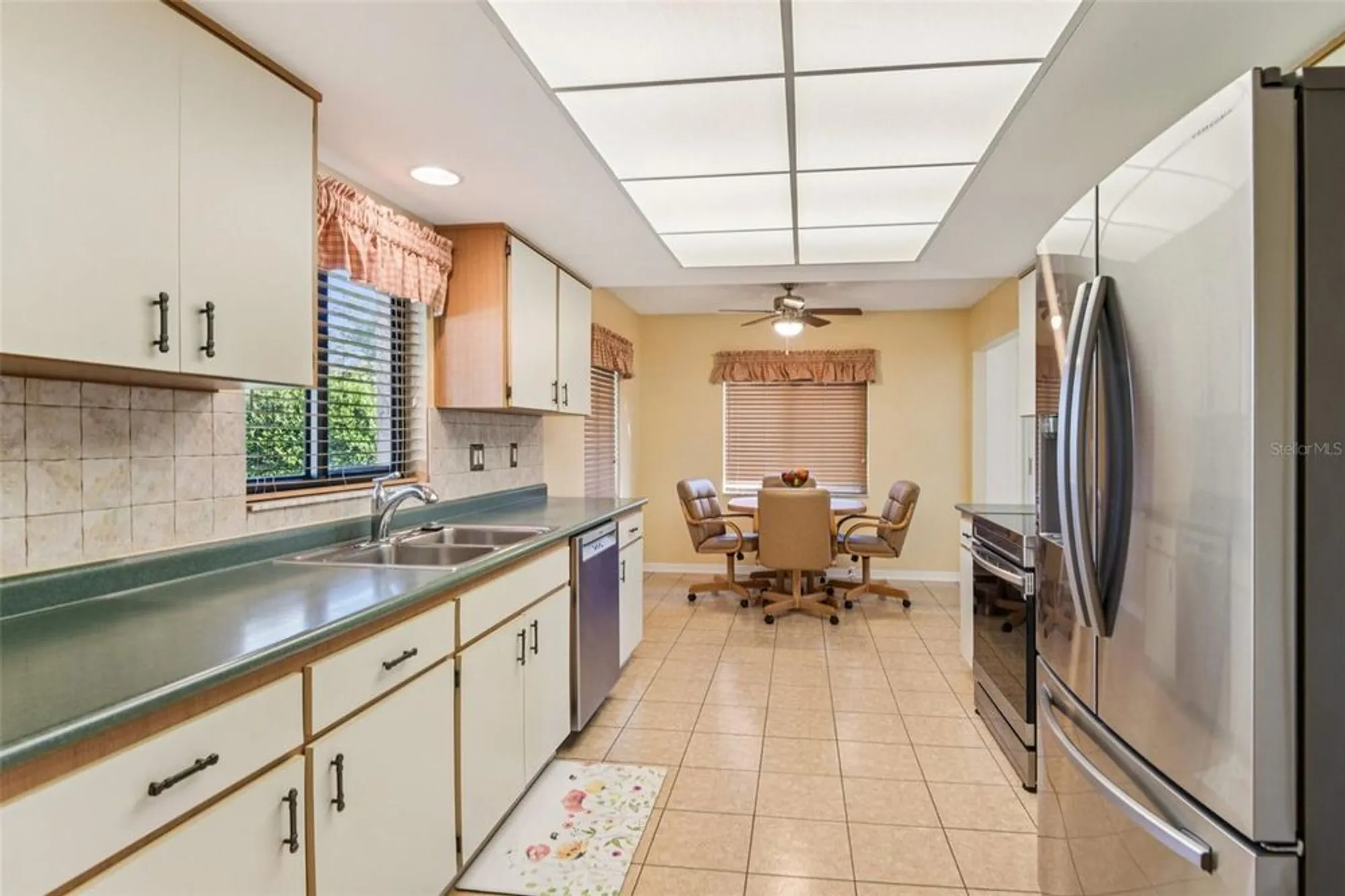 Property Slideshow image 9 of 22 | 1503 laughton pl 206, Sun City Center, FL, 33573