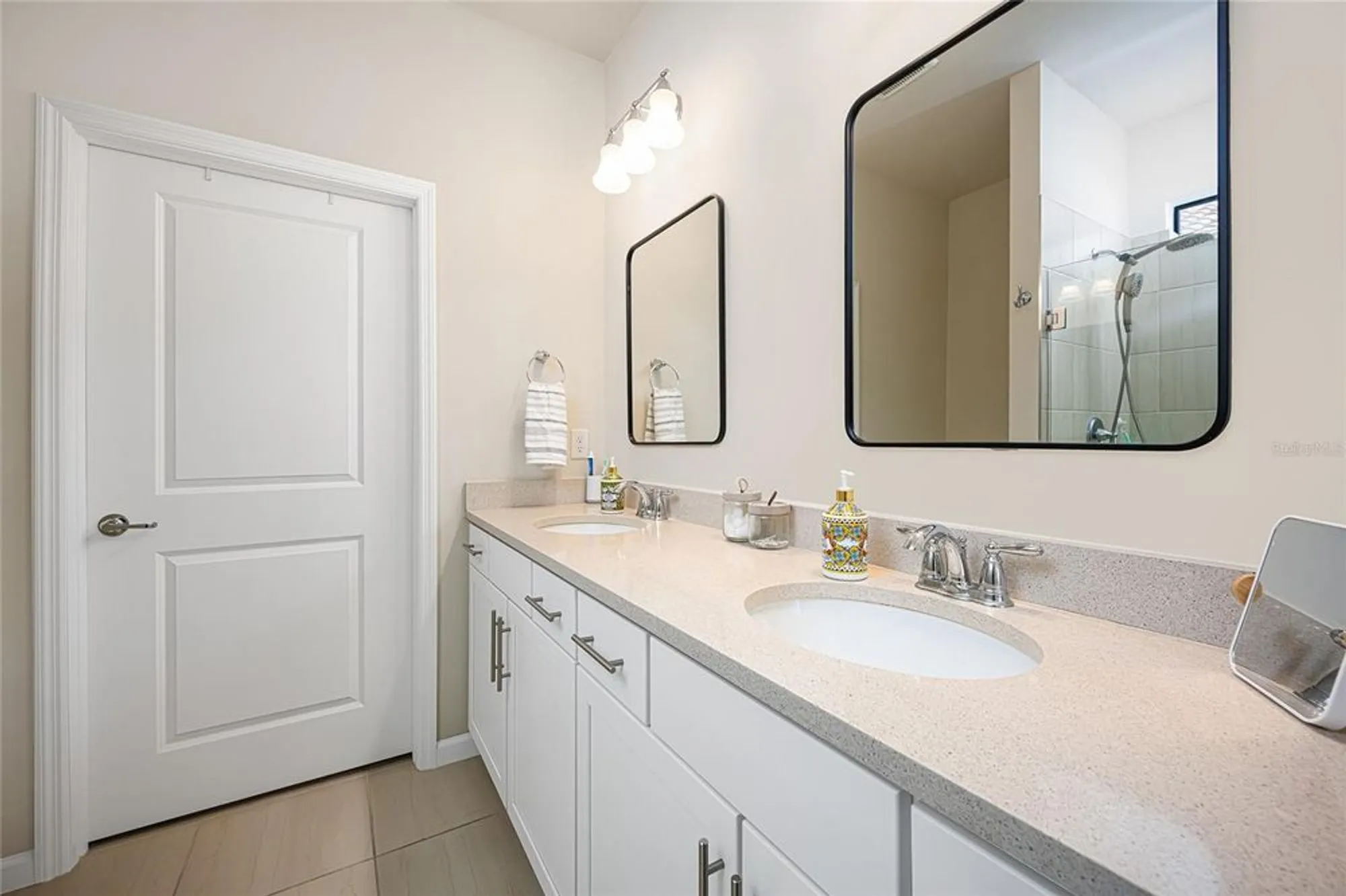 Property Slideshow image 35 of 81 | 2751 lavandula ct, North Port, FL, 34289