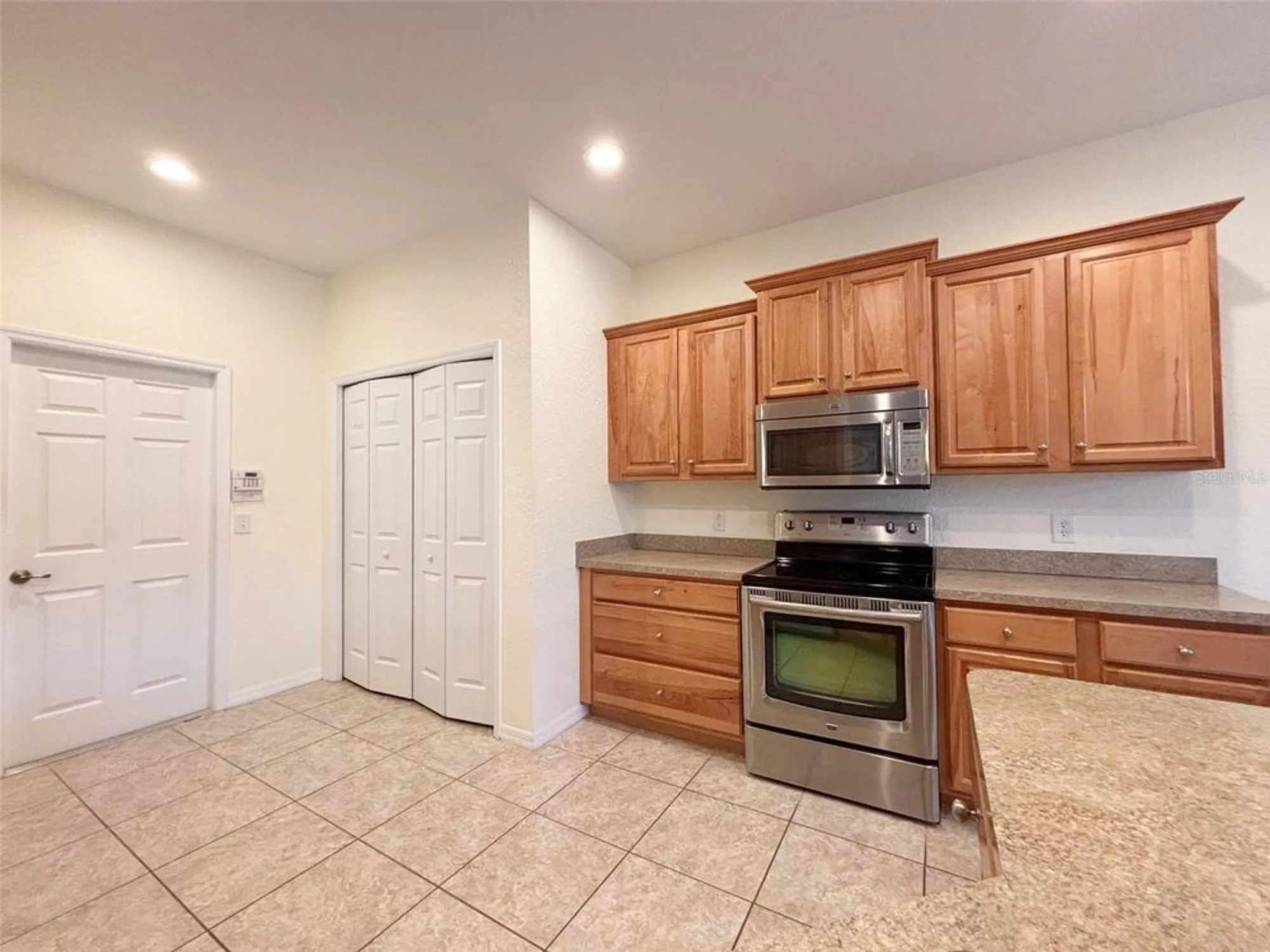 Property Slideshow image 12 of 64 | 4040 birkdale dr, Lake Wales, FL, 33859