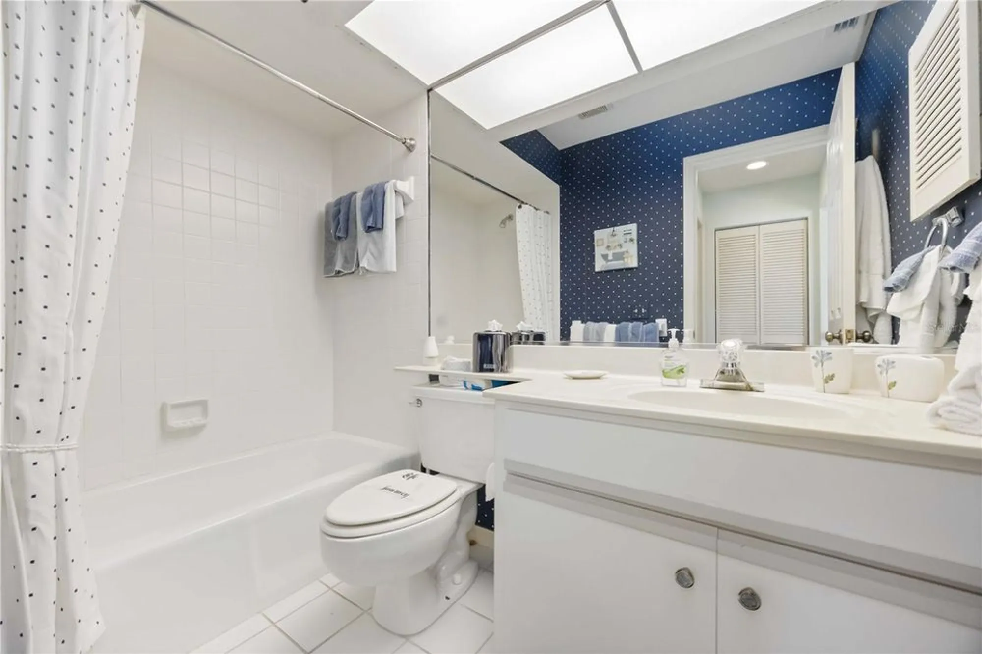 Property Slideshow image 25 of 38 | 805 harrington lake dr 76, Venice, FL, 34293