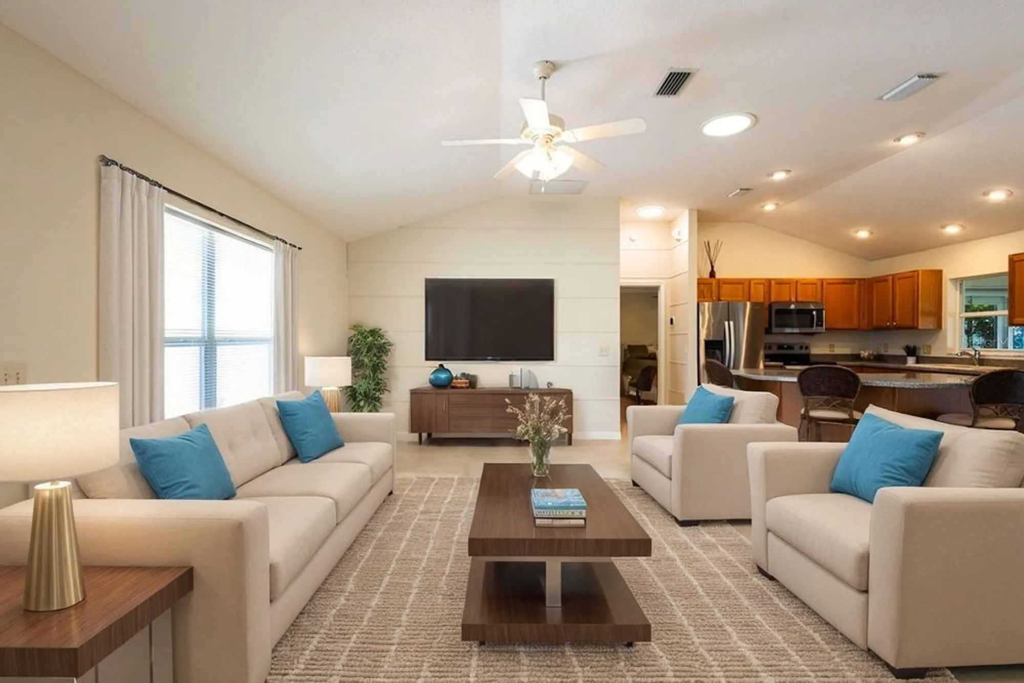 Property Slideshow image 5 of 30 | 3049 glenwood pl, The Villages, FL, 32162