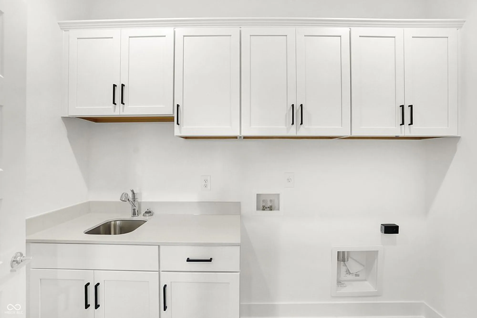 Property Slideshow image 42 of 46 | 5062 foxley park ln, Avon, IN, 46123