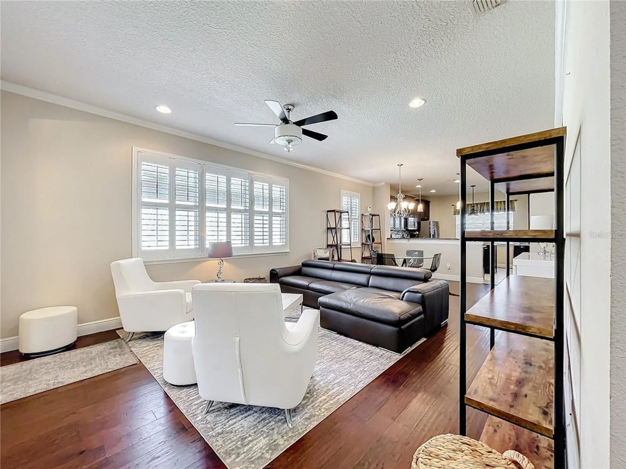 Property Slideshow image 13 of 71 | 22004 belgian ct, Mount Dora, FL, 32757