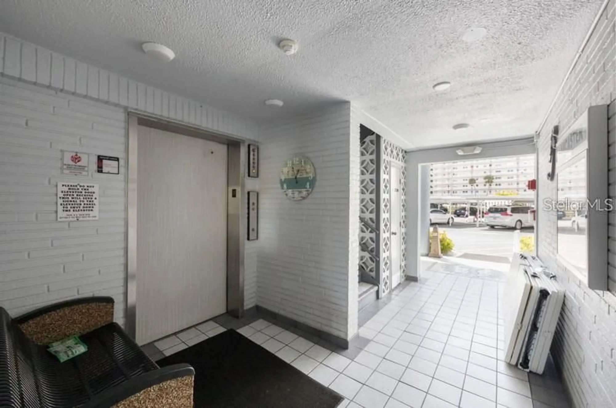 Property Slideshow image 3 of 30 | 5925 shore blvd 602, Gulfport, FL, 33707