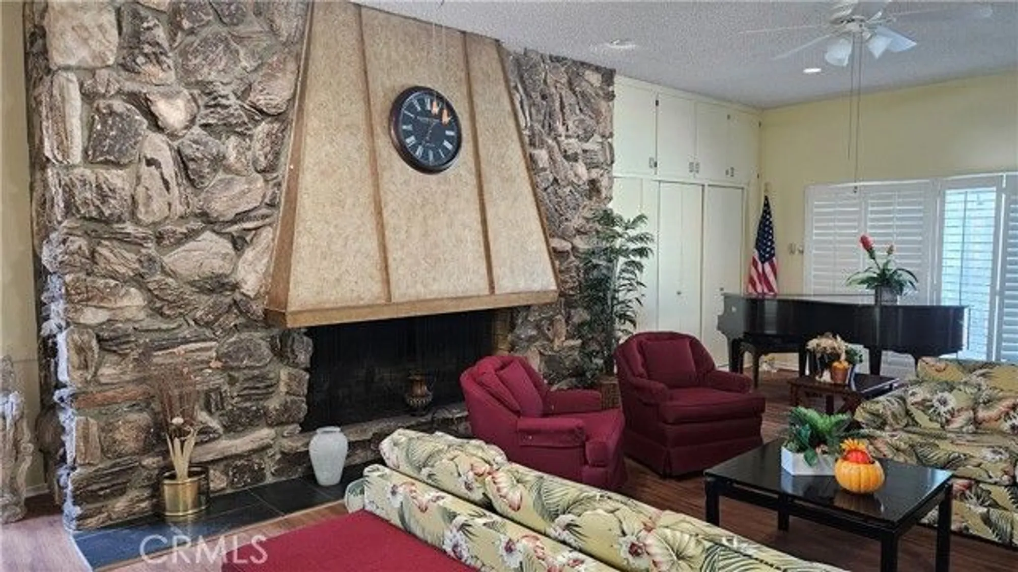 Property Slideshow image 29 of 41 | 22627 nadine cir b, Torrance, CA, 90505