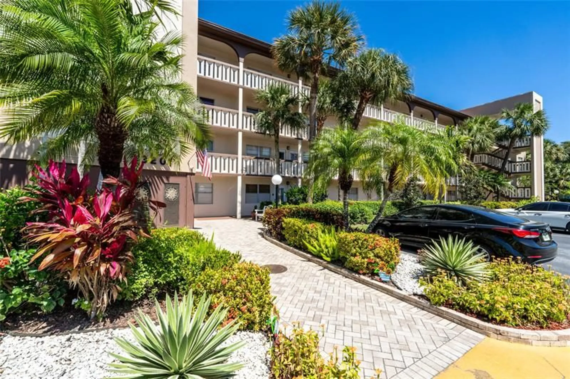 Property Slideshow image 3 of 34 | 3201 portofino pt d3, Coconut Creek, FL, 33066