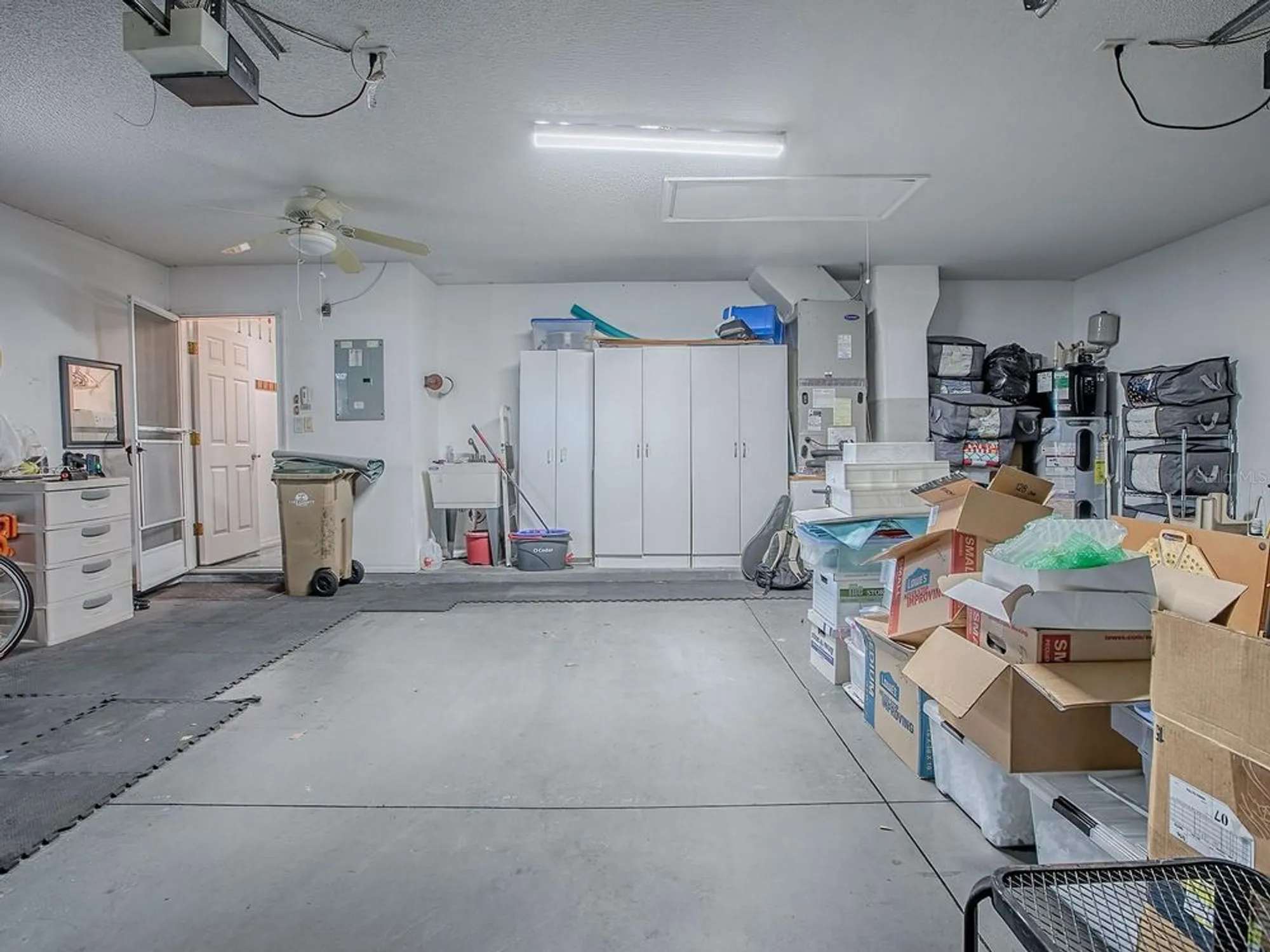 Property Slideshow image 44 of 67 | 25348 crestwater dr, Leesburg, FL, 34748