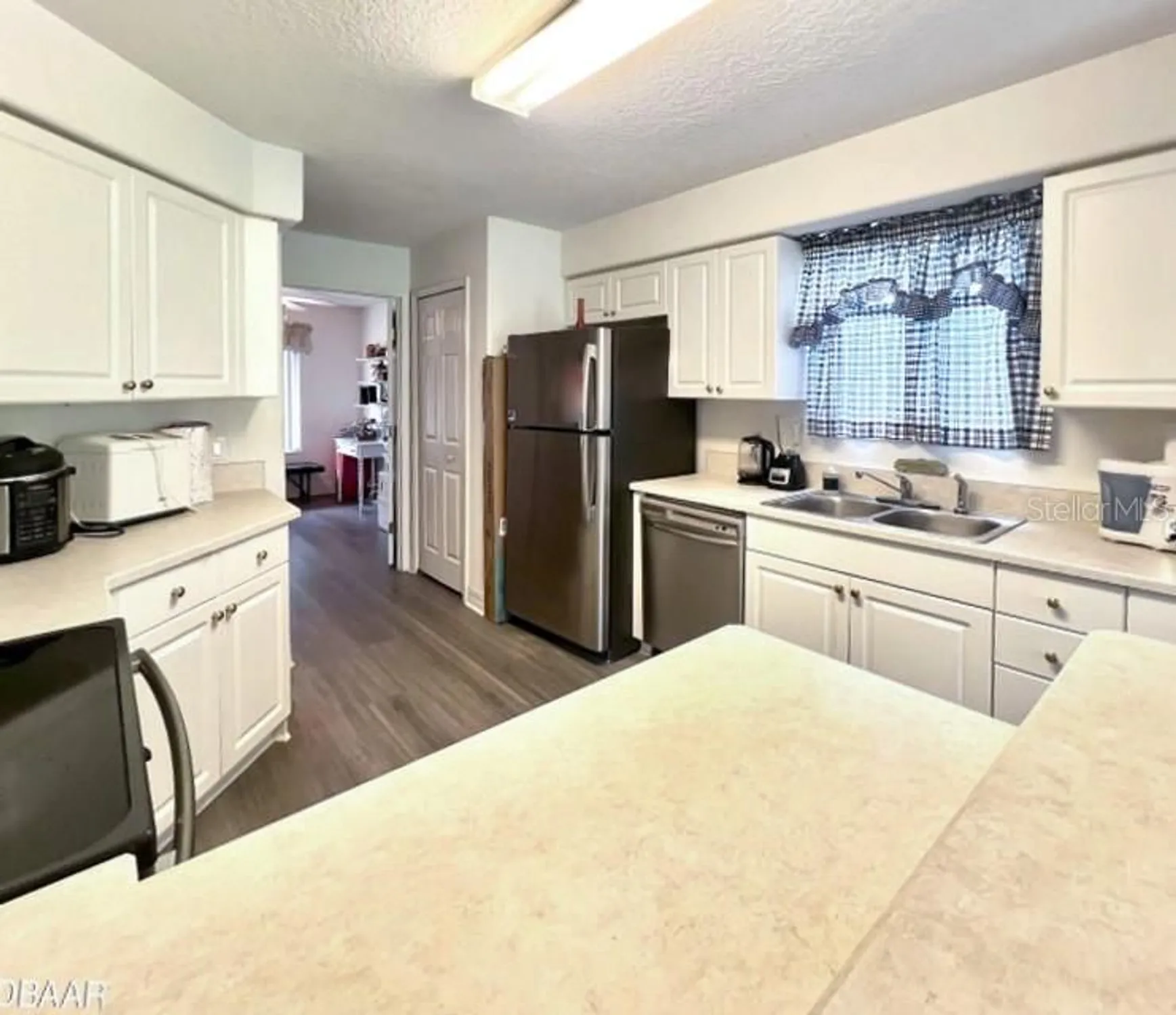 Property Slideshow image 5 of 19 | 129 blue heron dr a, Daytona Beach, FL, 32119