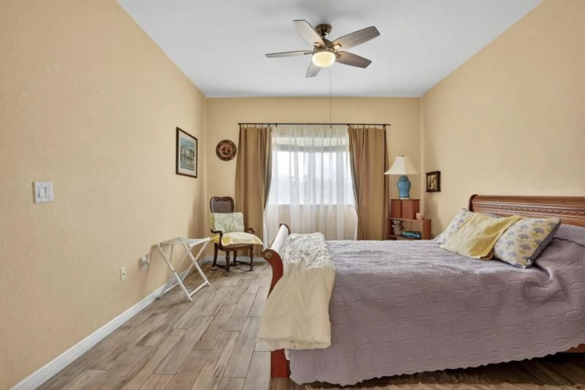 Property Slideshow image 17 of 31 | 7635 southampton ter 117, Tamarac, FL, 33321