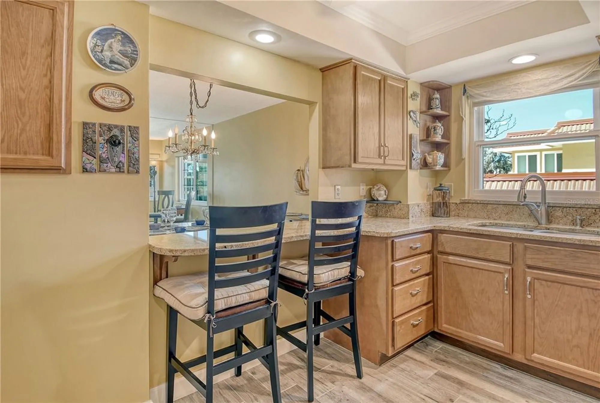 Property Slideshow image 20 of 62 | 1250 n portofino dr apt 208, Sarasota, FL, 34242