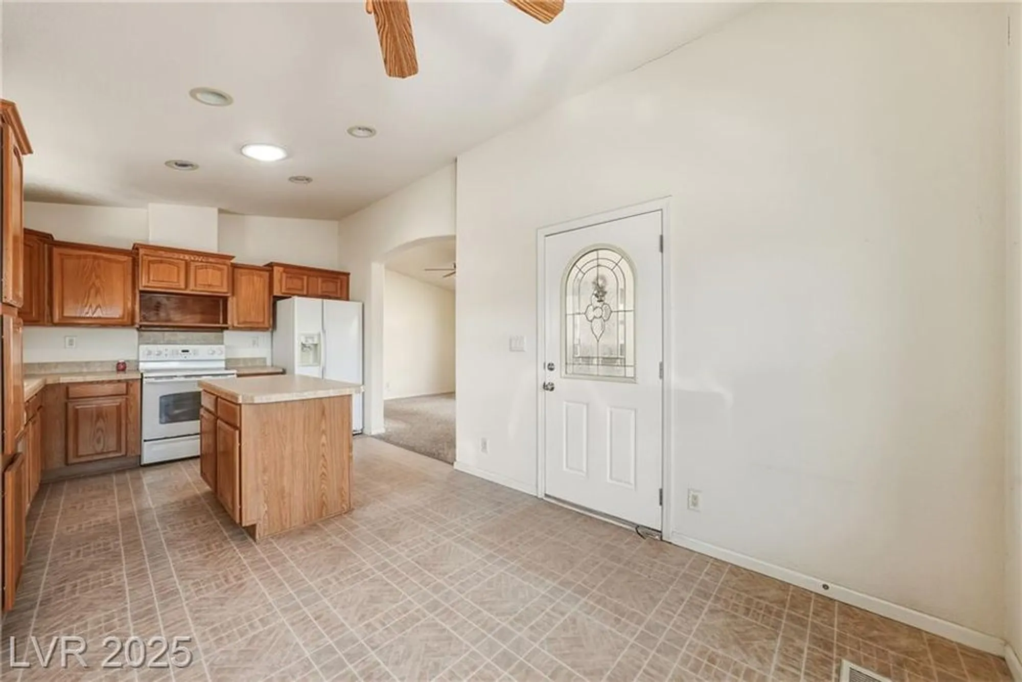 Property Slideshow image 7 of 27 | 380 bel air ave, Pahrump, NV, 89048