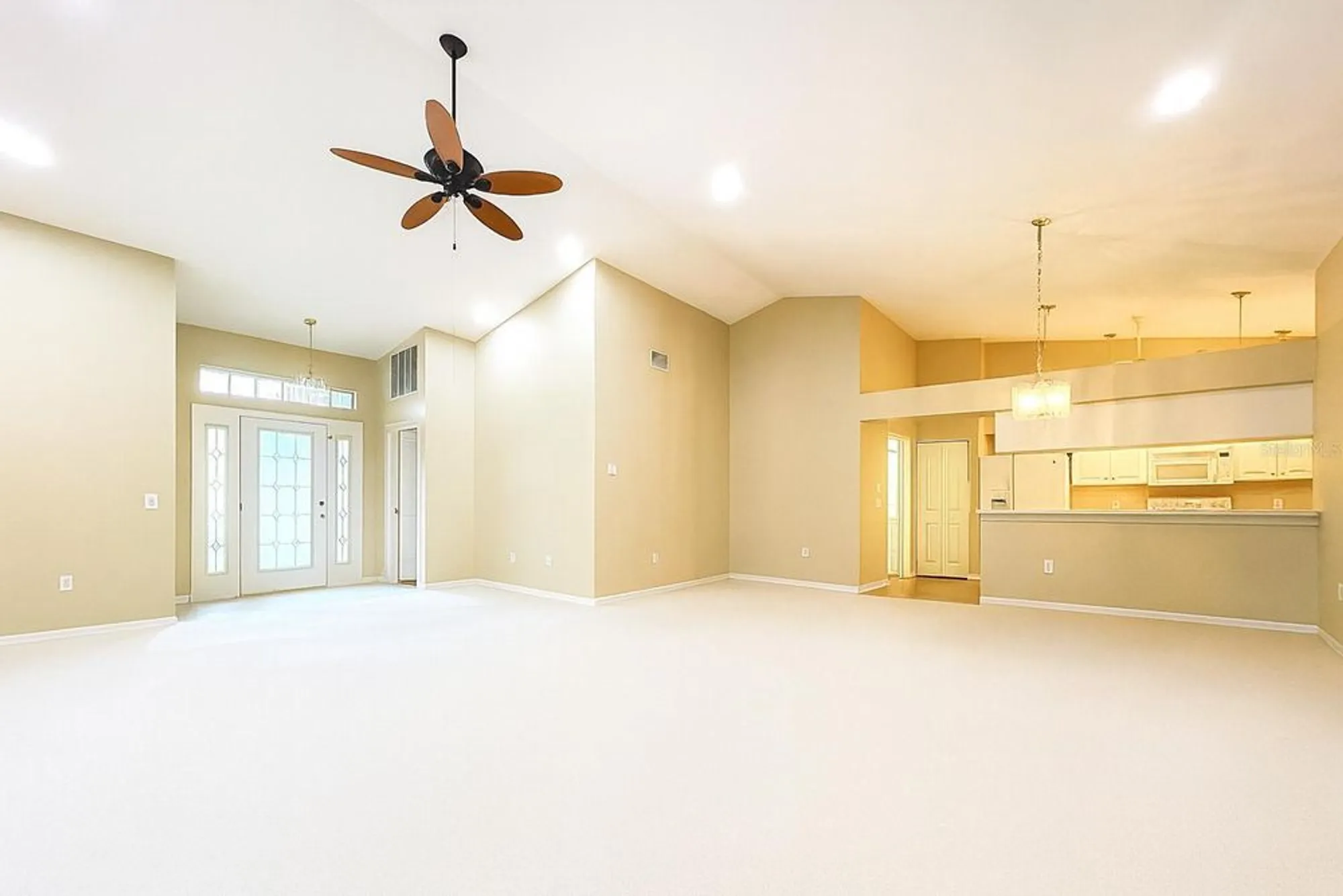 Property Slideshow image 3 of 25 | 18736 bent pine dr dr, Hudson, FL, 34667