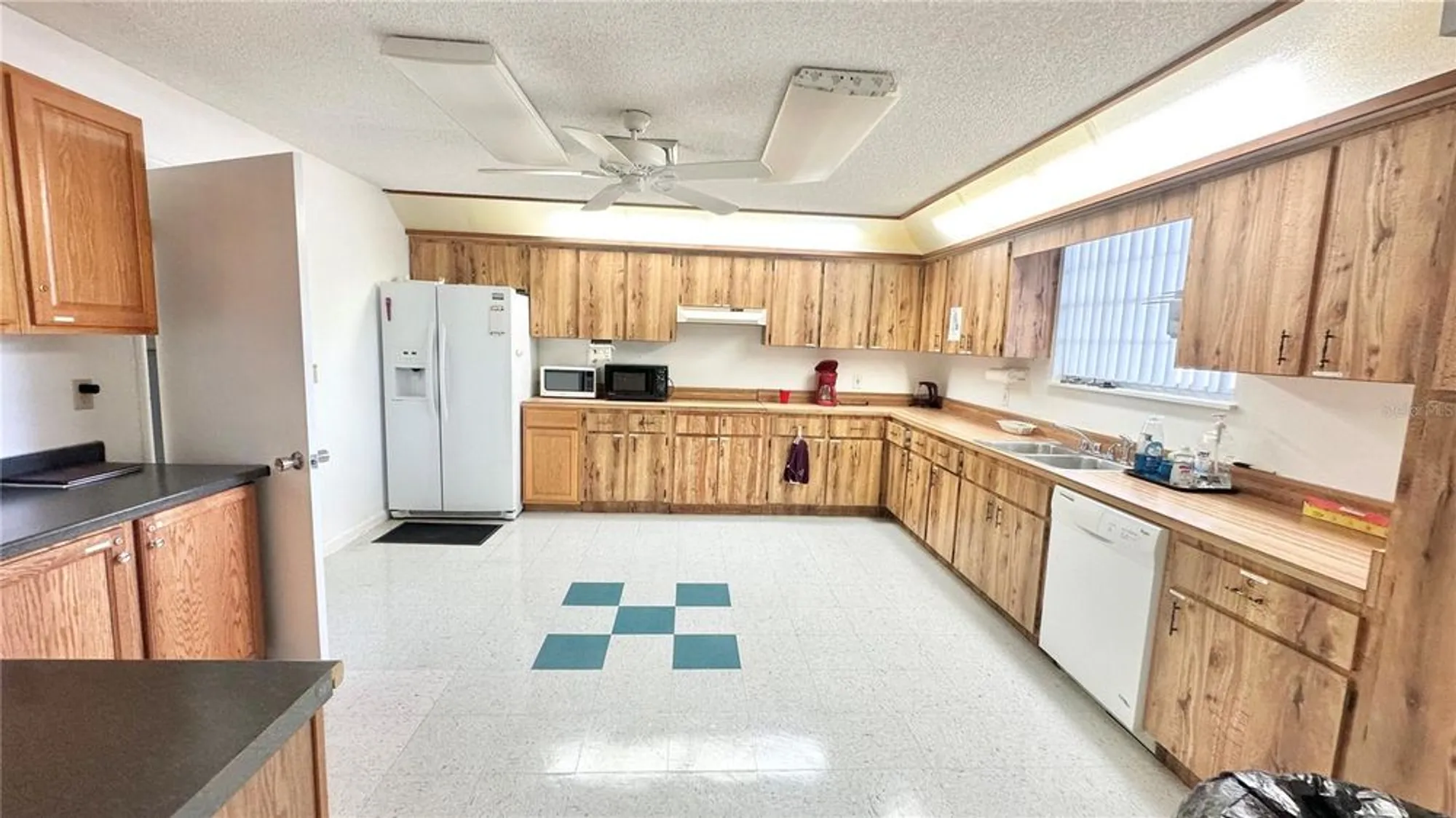 Property Slideshow image 69 of 85 | 918 dundee cir, Leesburg, FL, 34788