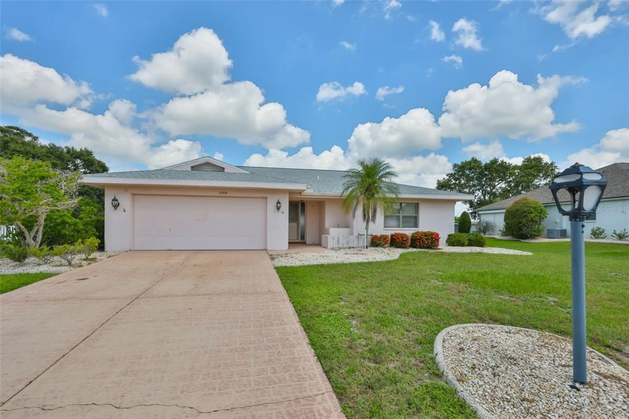 Property Slideshow image 1 of 22 | 1709 s pebble beach blvd, Sun City Center, FL, 33573